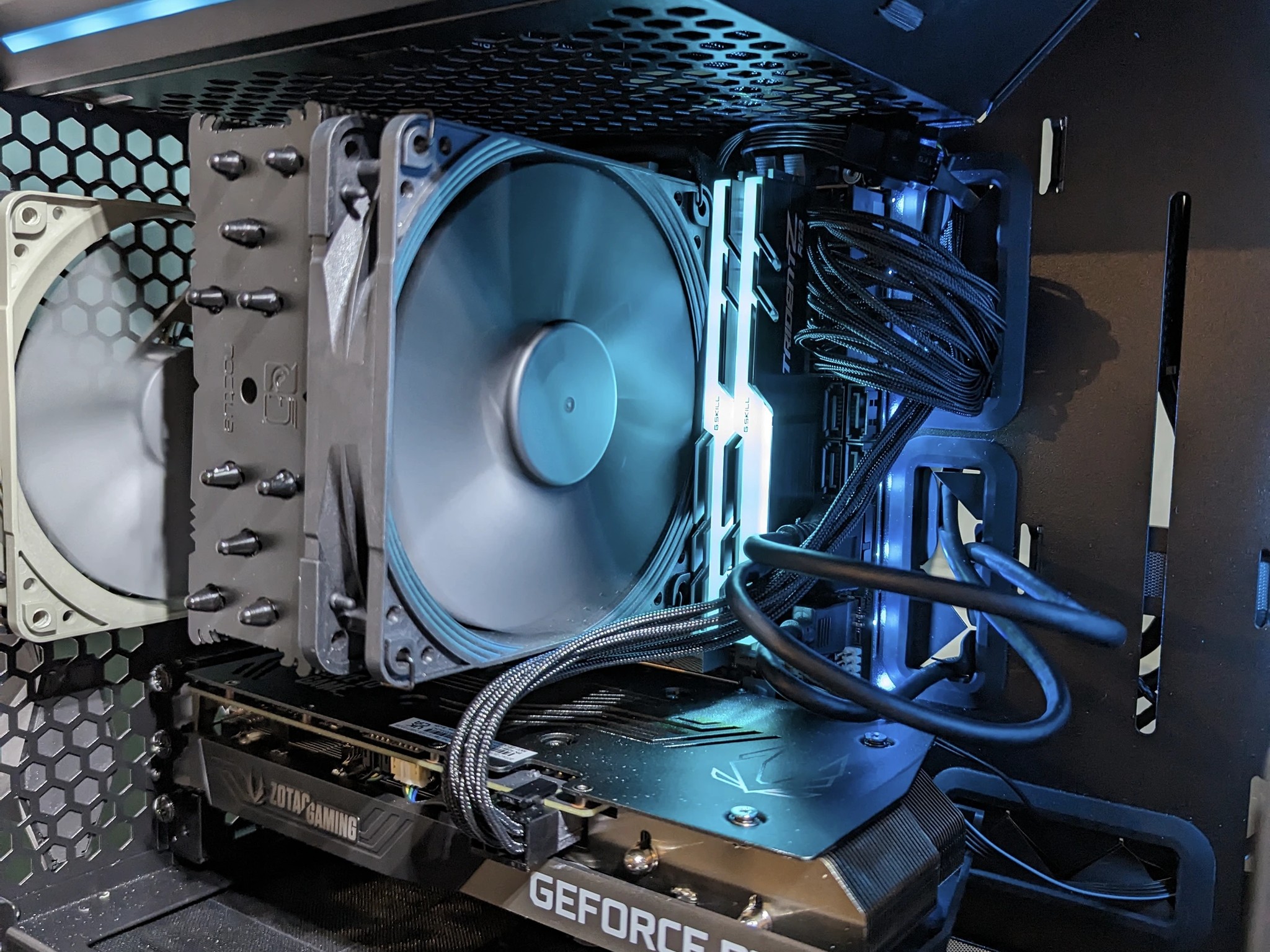 Brand New SFF Gaming PC-Intel i5 12600K / Zotac RTX 3060 12GB / 1TB SSD / 16GB RAM - Quiet and Fast!