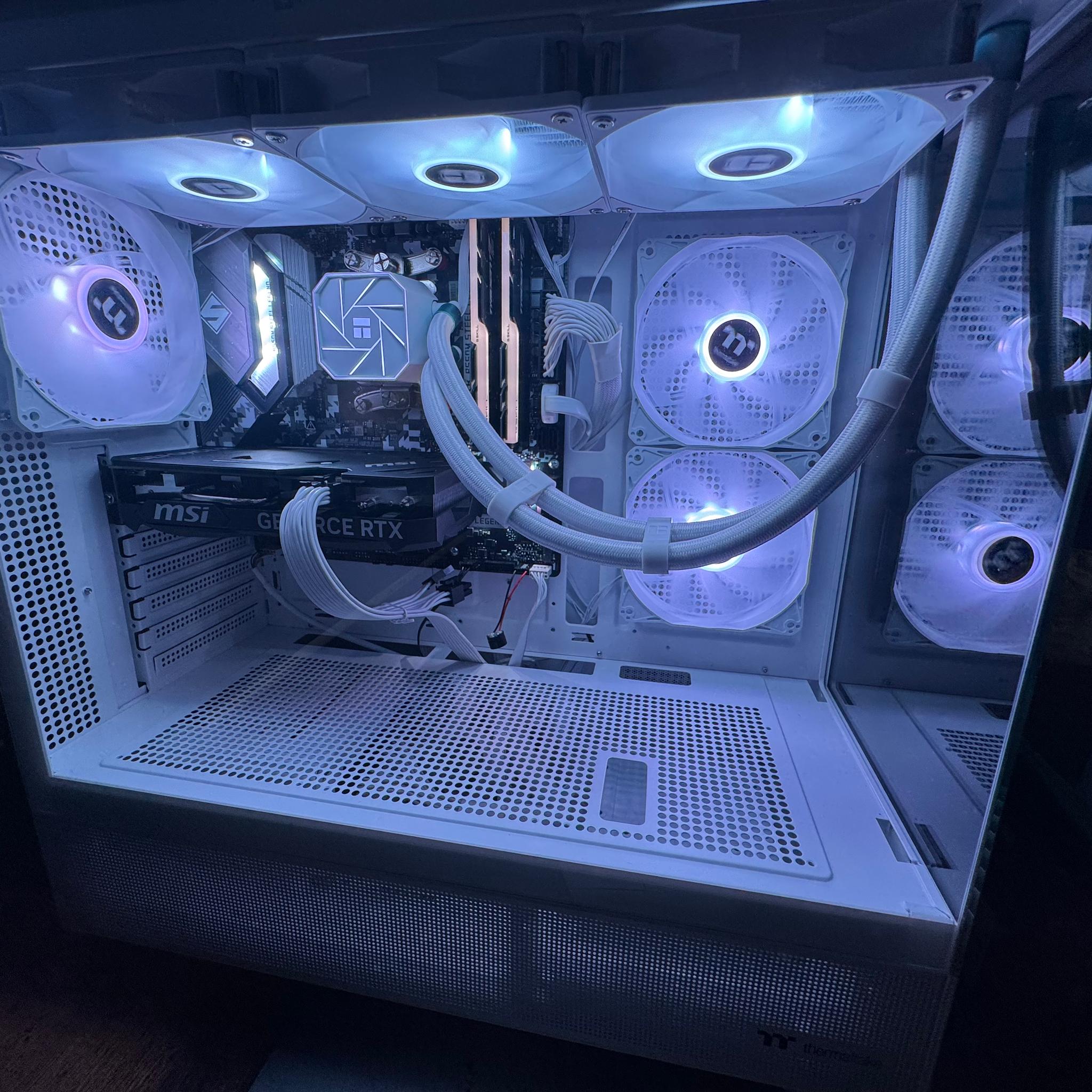 White RGB Gaming PC | RTX 4060 Ti | Ryzen 7 5700X | 32GB RAM | Liquid Cooled