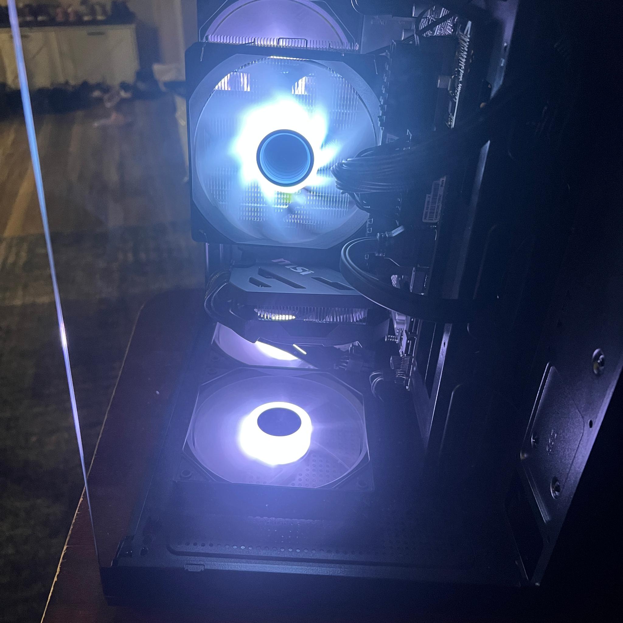 Intel i7 11700F | RTX 4060 | 16GB DDR4 RAM