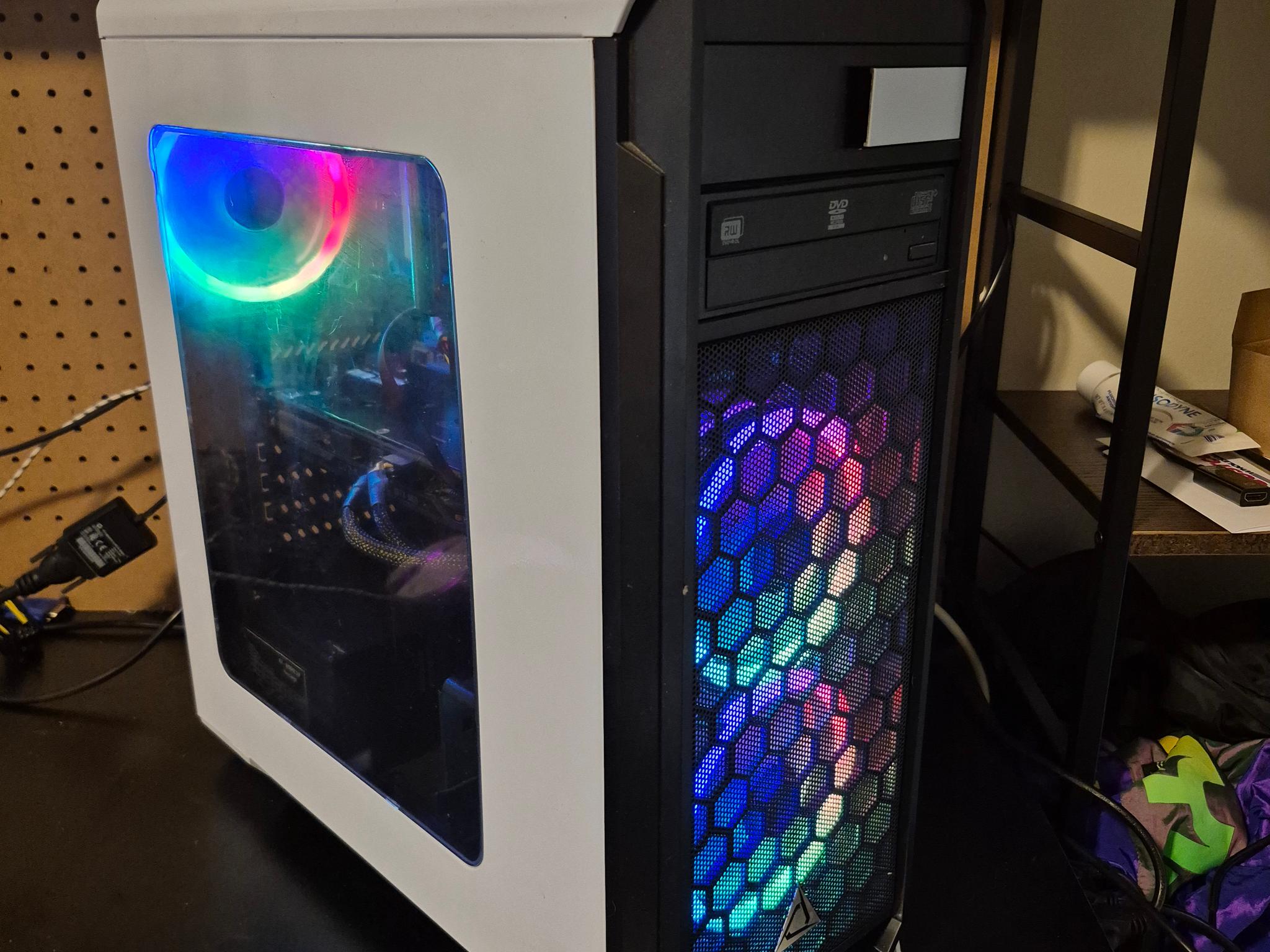 70 FPS Fortnite | AMD FX 6300, 16GB RAM, GTX 960 4GB, 512GB SSD, Win10