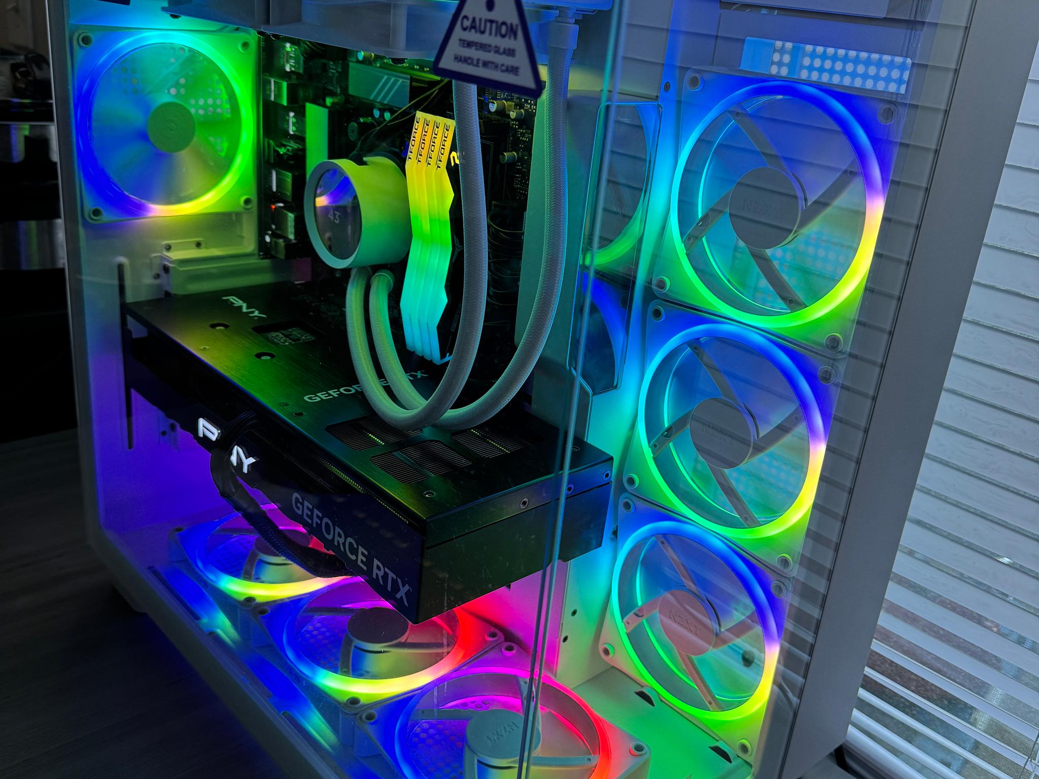 H9 White Case Ryzen 7 9800X3D - 4080 Super Custom Gaming PC Build