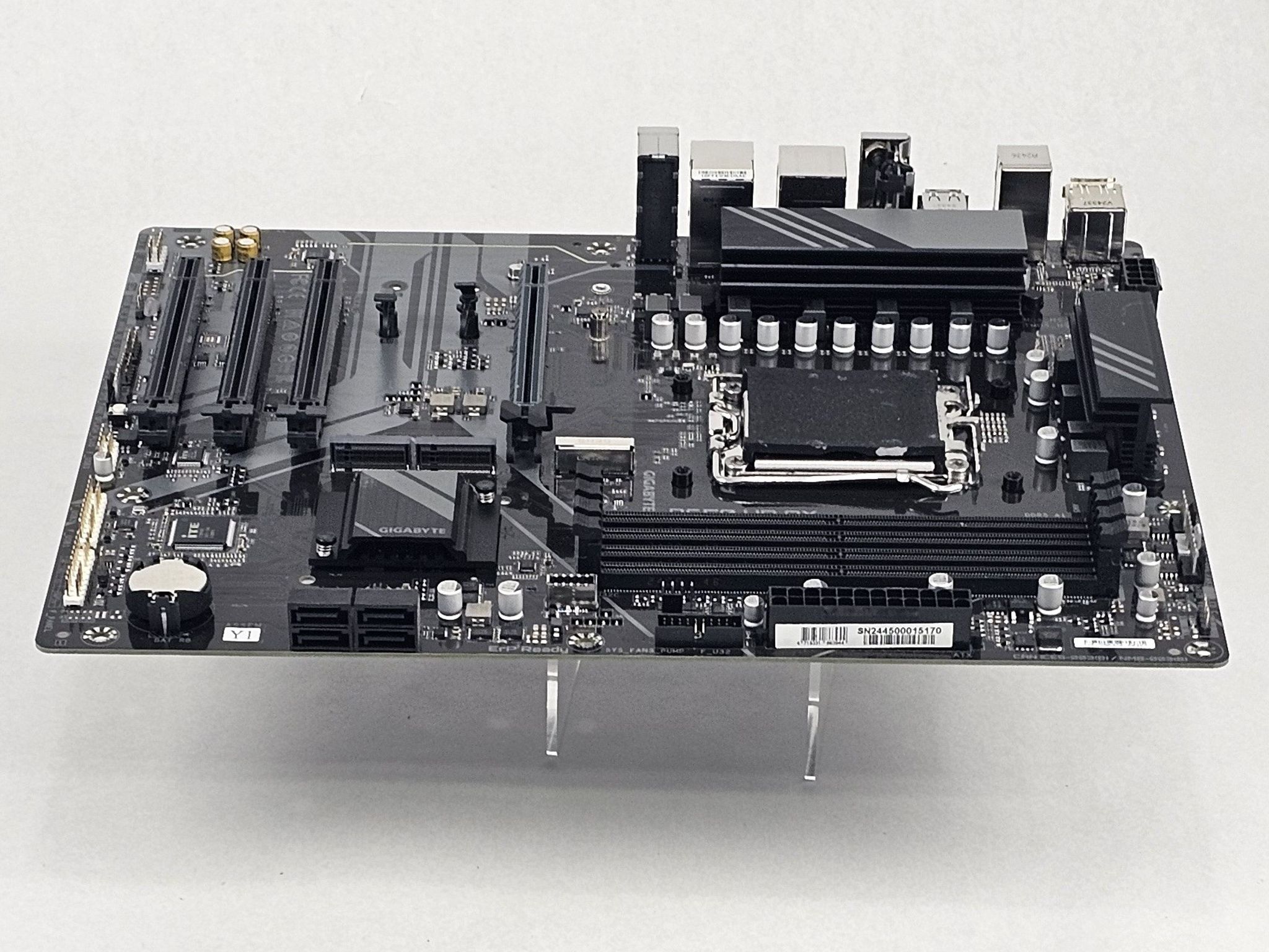 Gigabyte B650 UD AX AMD AM5 DDR5 ATX Motherboard