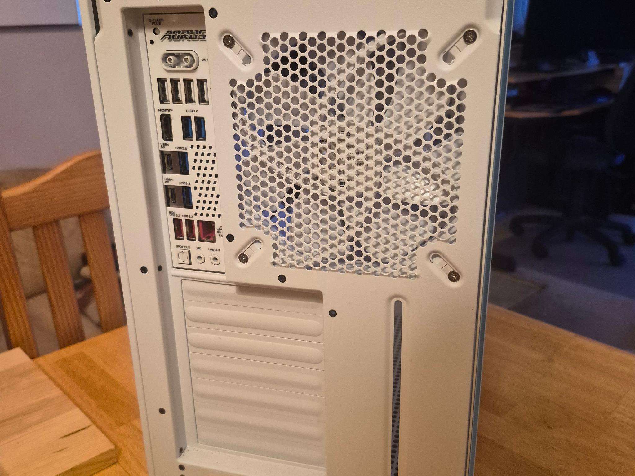 UNBEATABLE DEAL! WORTH MUCH MORE! NO GPU. UPGRADE DREAM! X870 9700X 32GB AM5 2TB SSD 360AIO 1200W H7