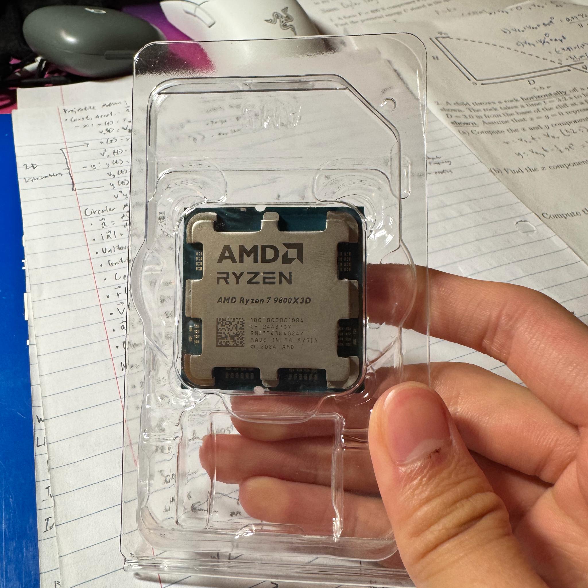 AMD Ryzen 7 9800X3D 8-Core AM5 CPU (4.7 Ghz, boost up to 5.2 GHz)