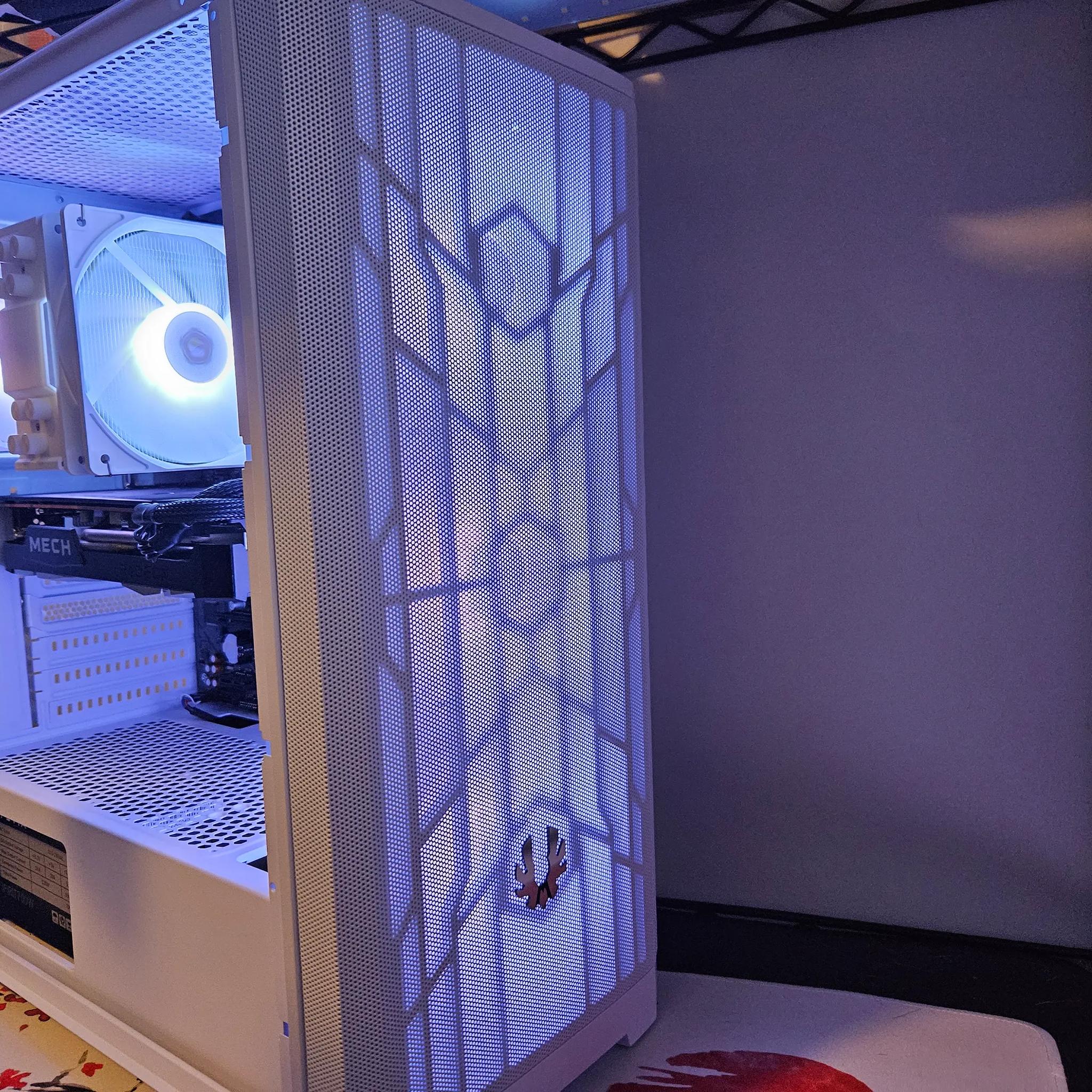 END OF SUMMER SALE! Gaming Rig Ryzen 5 / 32GB DDR4/ 1TB SSD / RX 6600