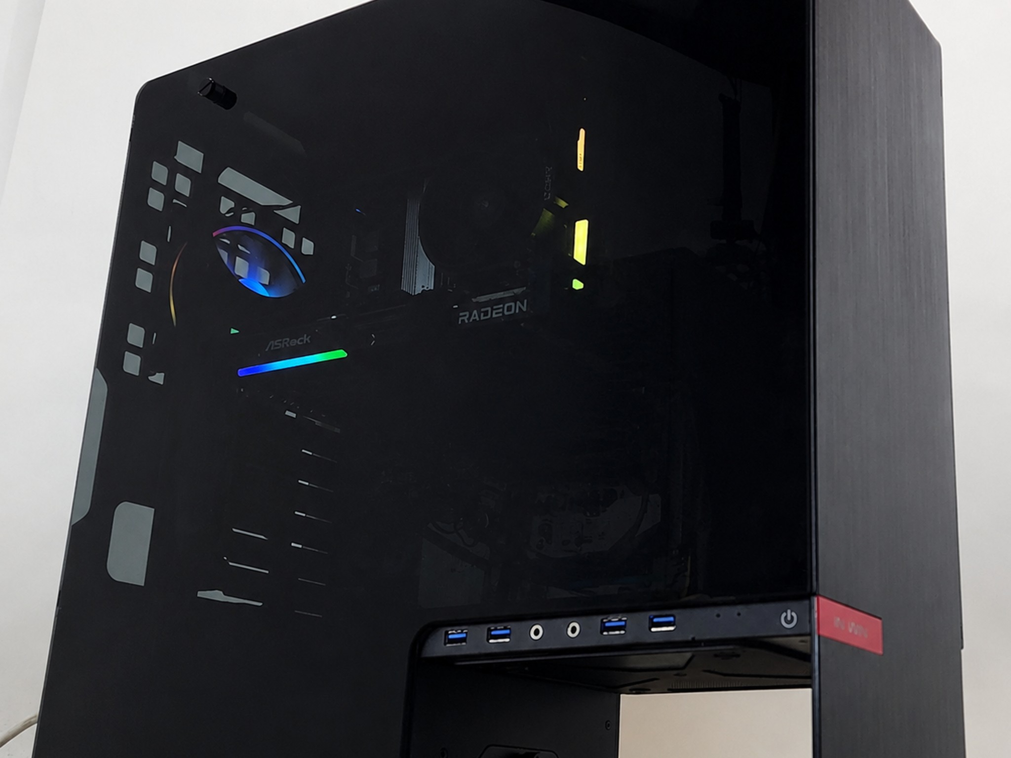 Gaming PC Ryzen 5 8500G 16GB RAM 1TB SSD RX 9060 8GB Windows 11 Computer