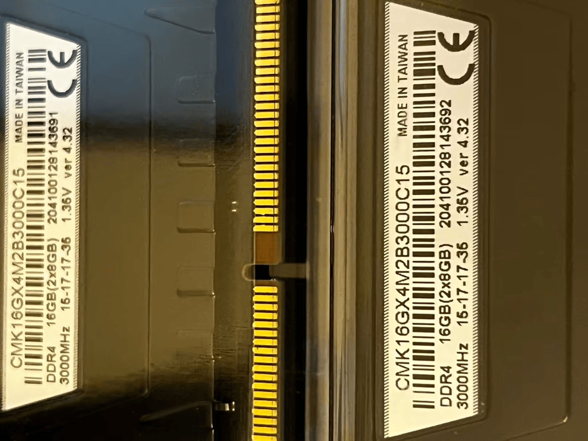 Two 16GB sets of Corsair Vengence LPX 3000Mhz