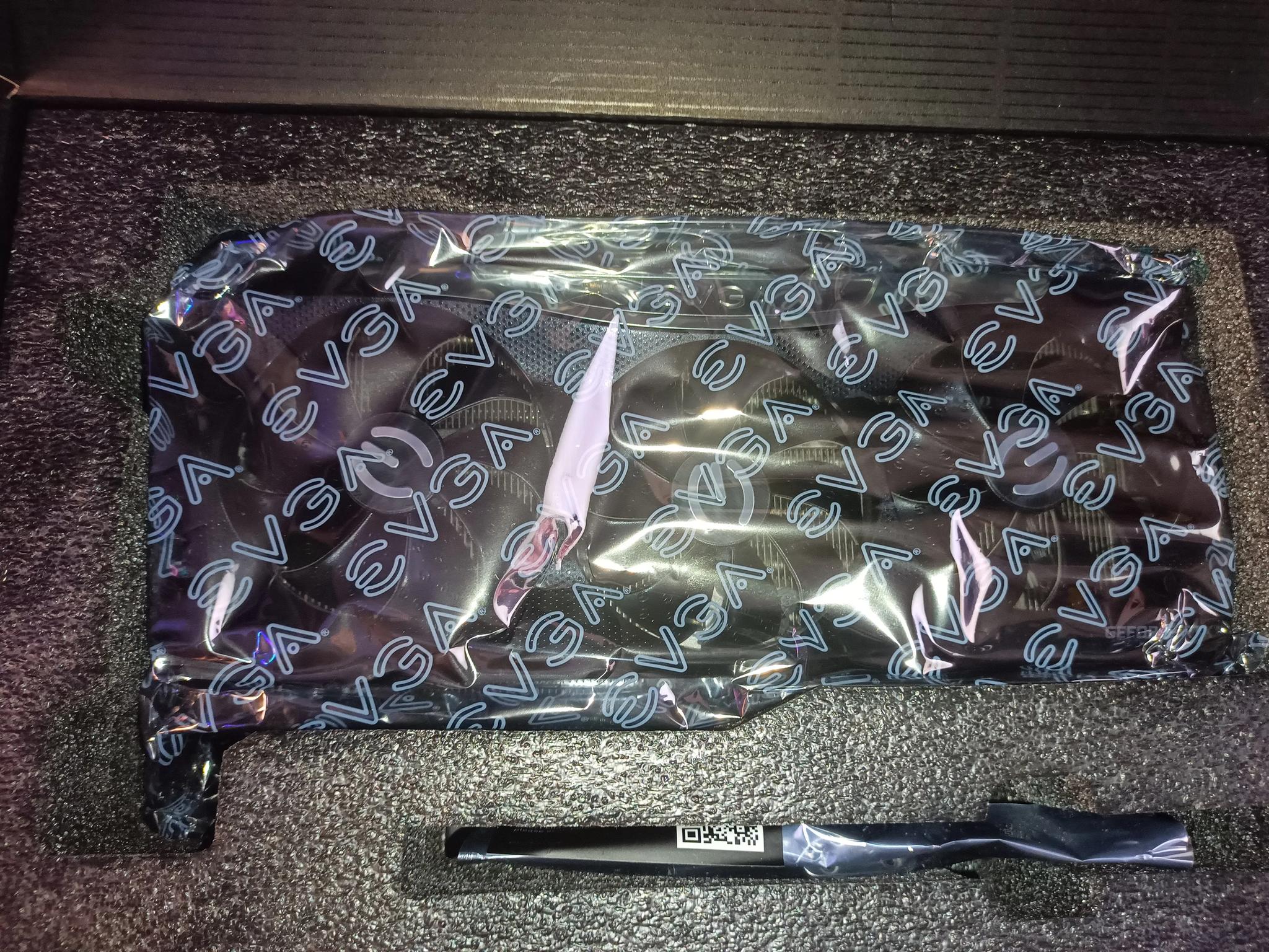 EVGA GeForce RTX 3080 12GB FTW3 ULTRA GAMING