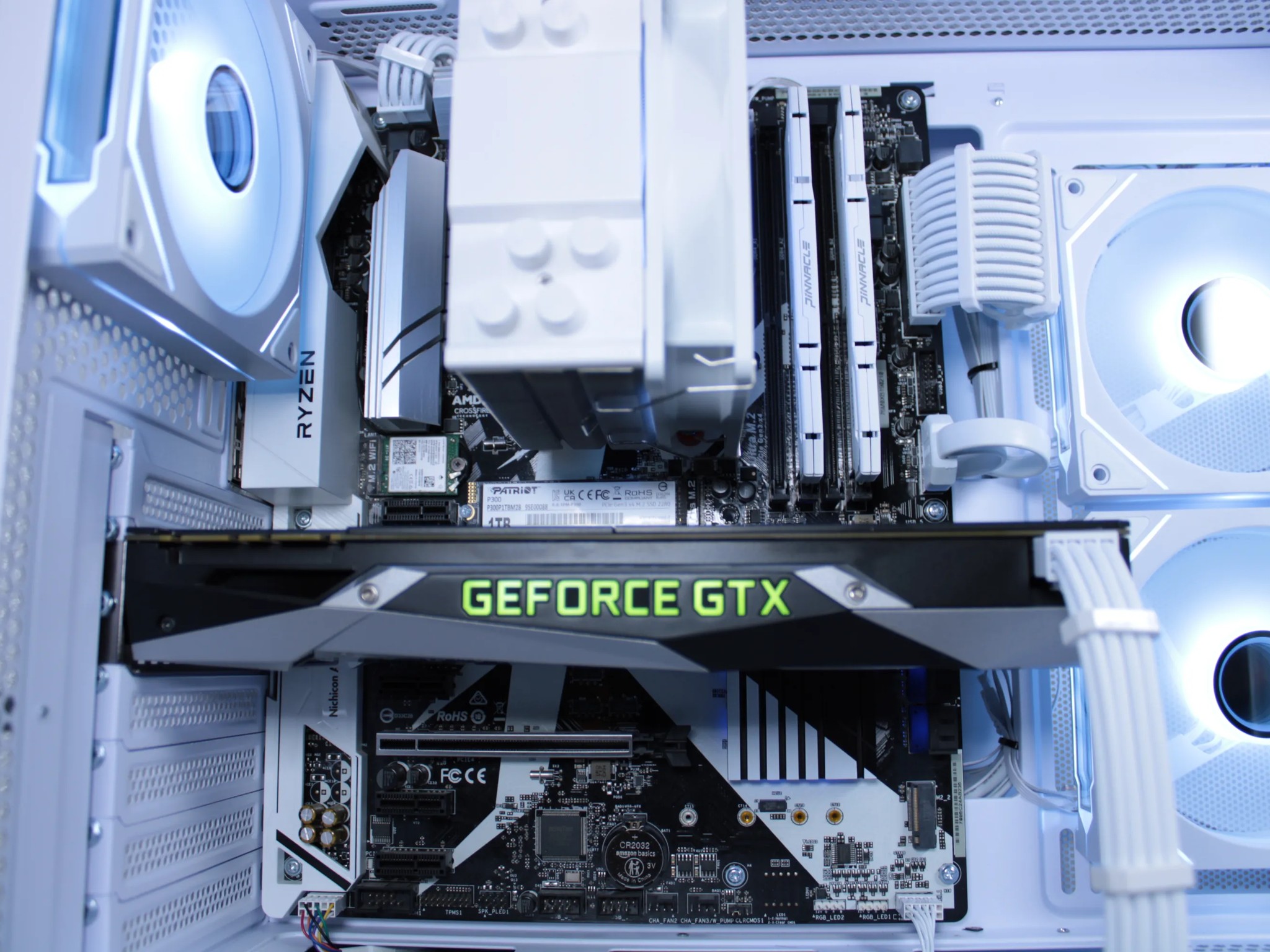 GTX 1080 | Ryzen 5 2600x | 1tb NVMe | 16gb 3200MHz Ram | WiFi+BlueTooth