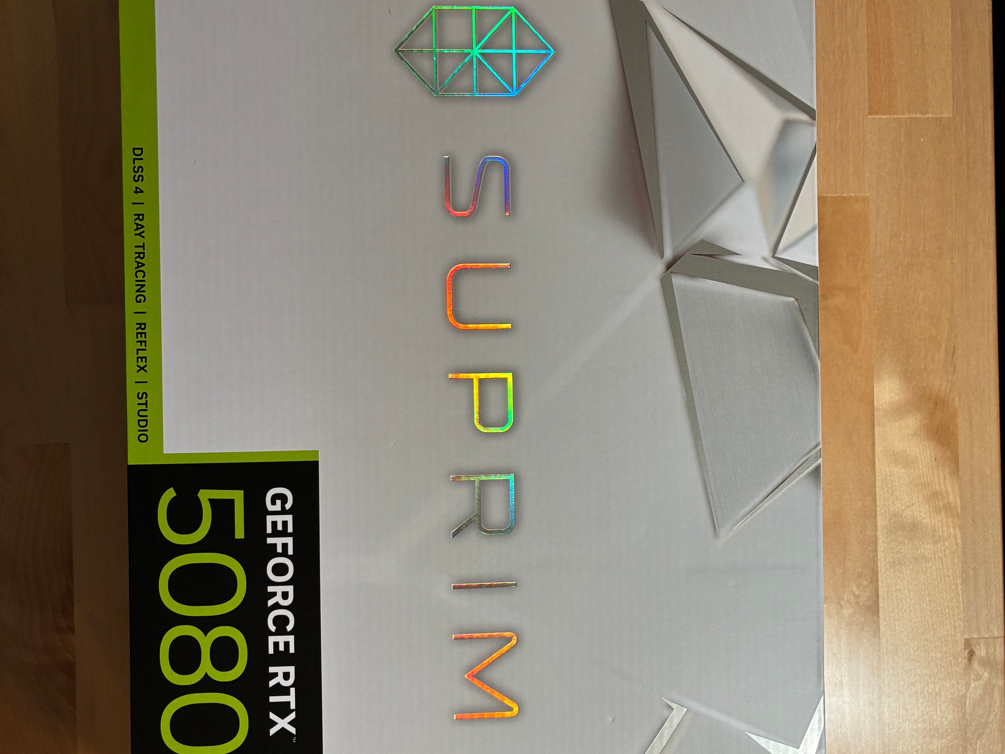 MSI GeForce RTX 5080 16G SUPRIM SOC Edition