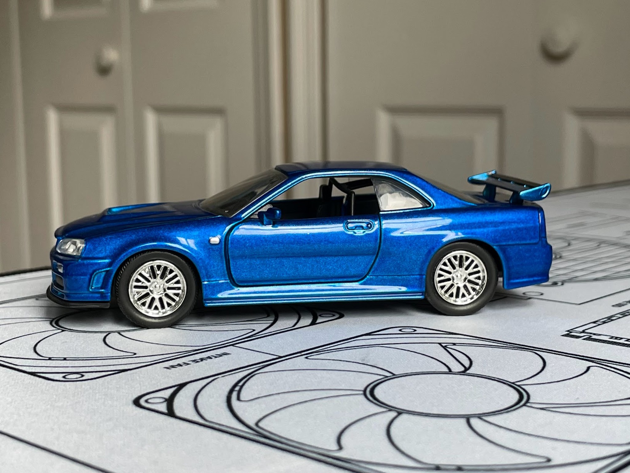 Jada Toys Fast & Furious Brian's 2002 Blue Nissan Skyline GT-R R34 Diecast Car Model 1:32