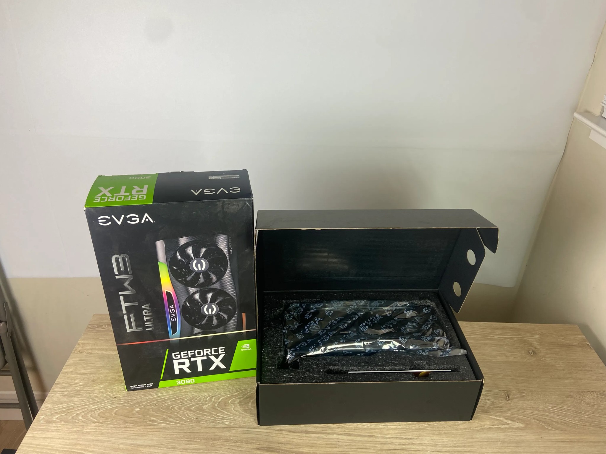 EVGA RTX 3090 FTW3 ULTRA 24GB