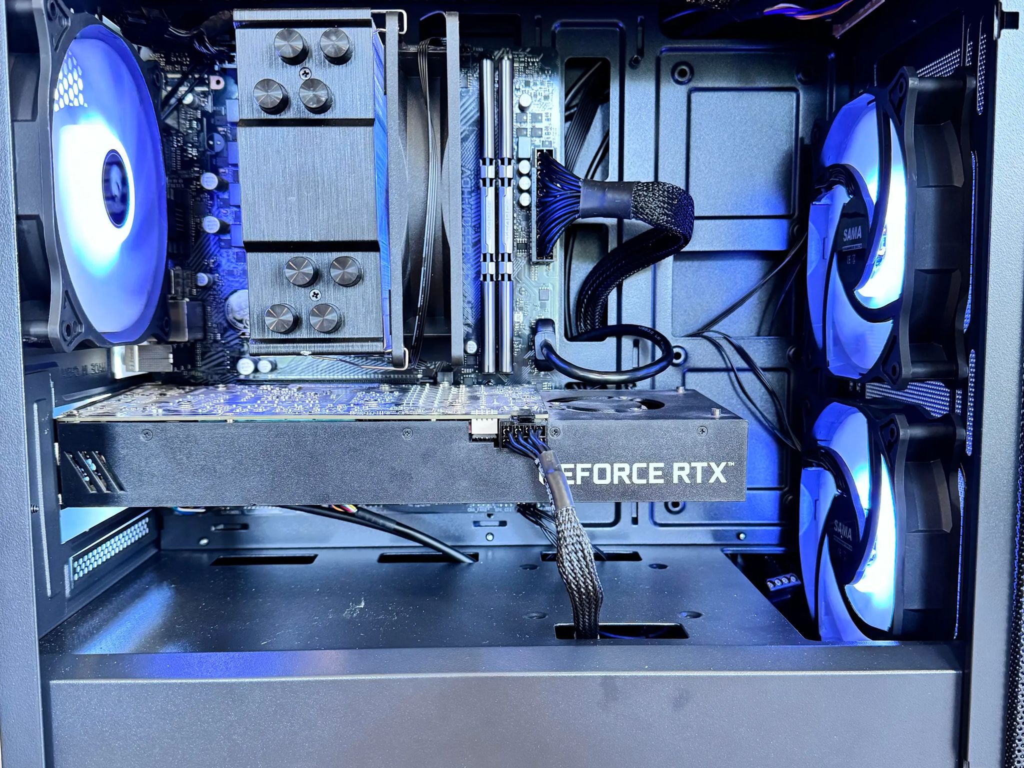 RTX 2070, Ryzen 5 3600, 16GB 3600MHz Ram, 1TB SSD, WiFi + BT