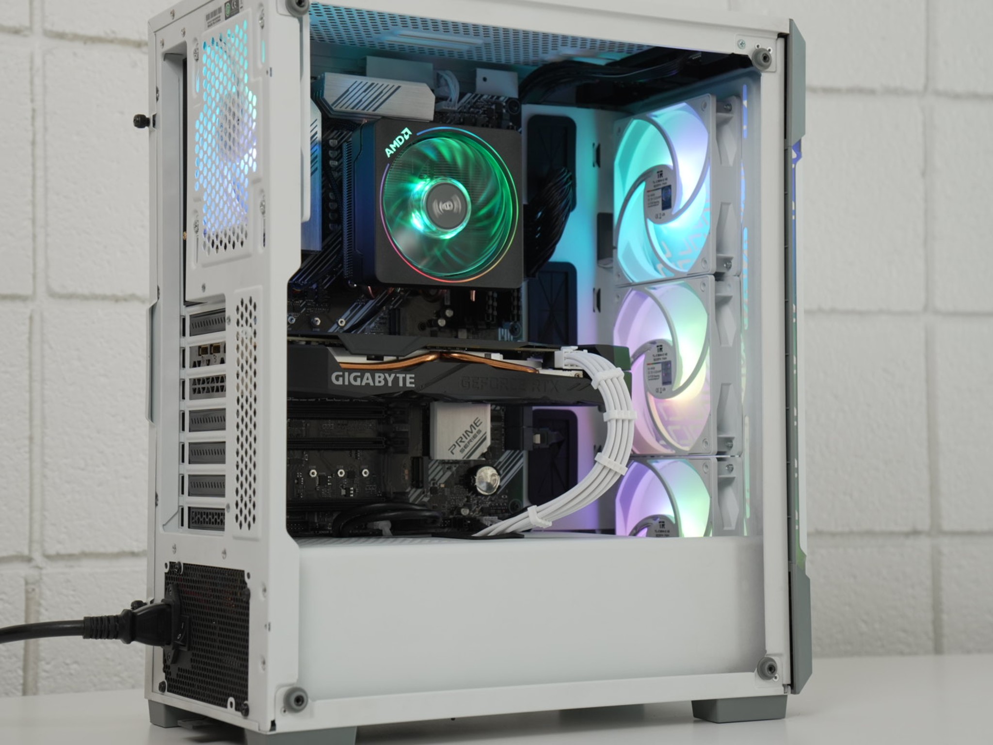 RTX 2060 | RYZEN 5 3600 | 16GB RAM | WIFI & BT| Windows 11 - 1080p Gaming PC