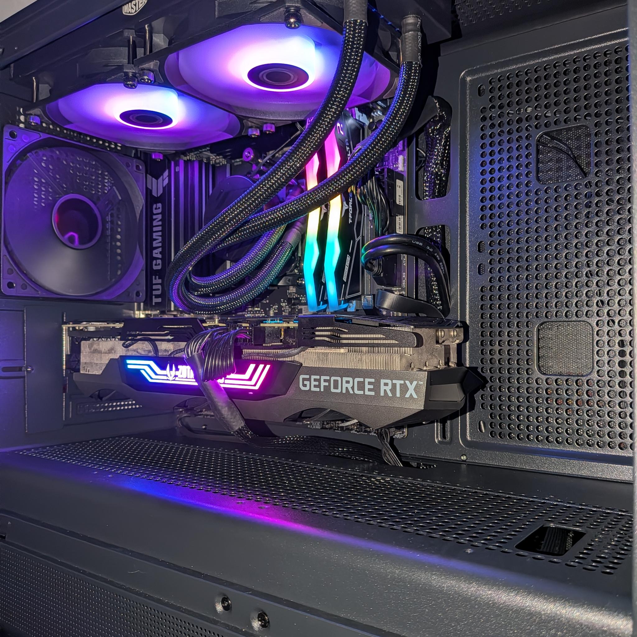 9600X | RTX 3080 12GB | 16GB | 1TB | 1000W GOLD