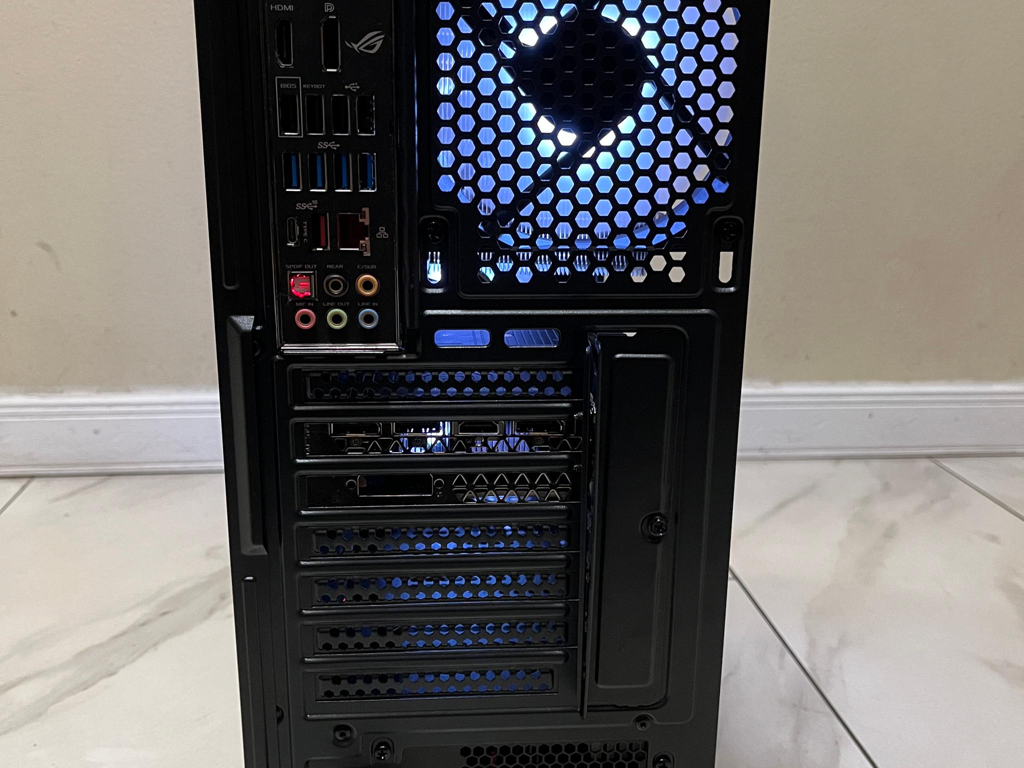 🟠🔥NVIDIA GTX 1080 Ti, Intel i7-7700, 12GB RAM, 1.2 TB Storage, High FPS Custom RGB Gaming PC