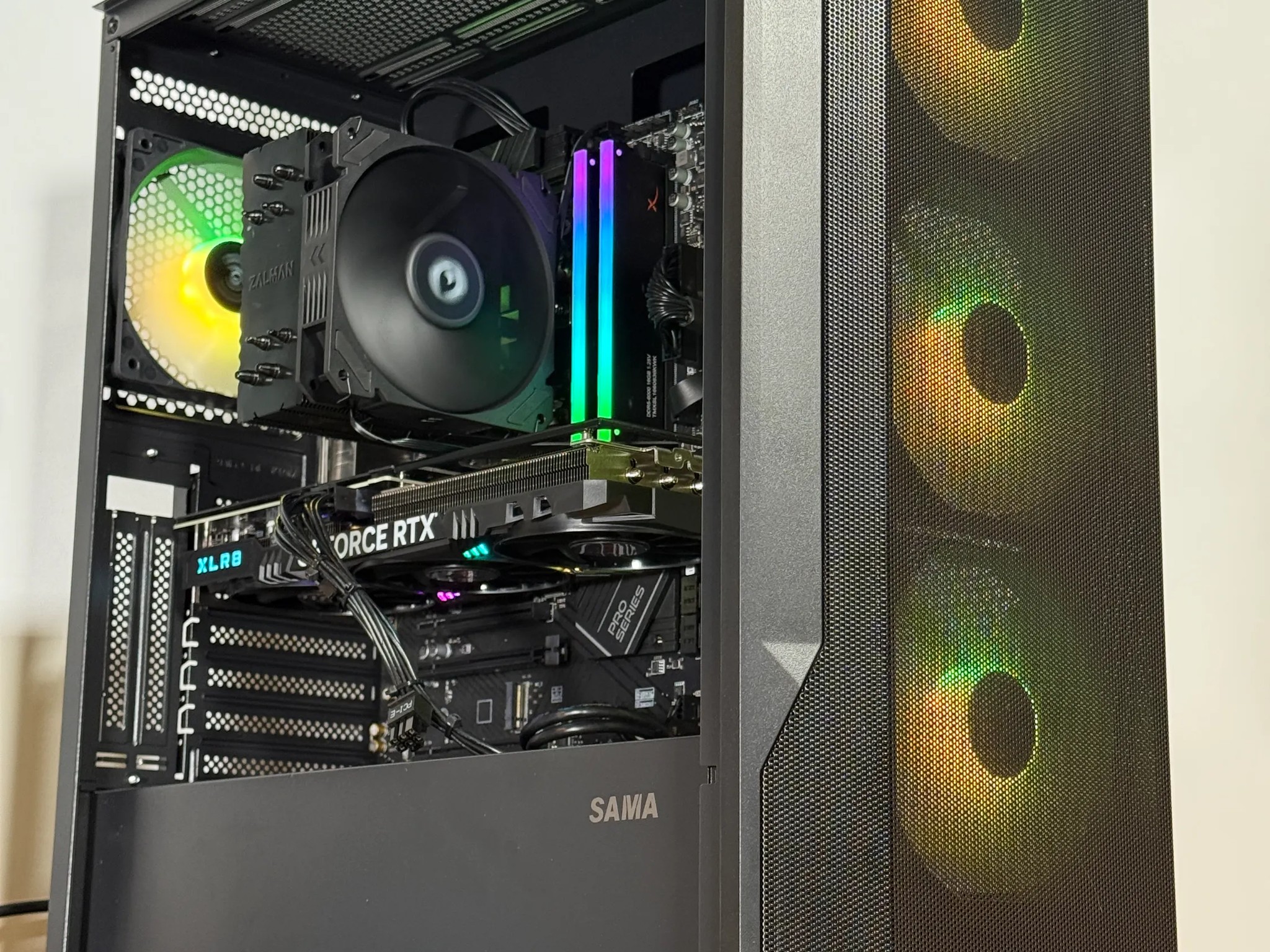 RTX 4070 Ryzen 5 7600X Gaming PC