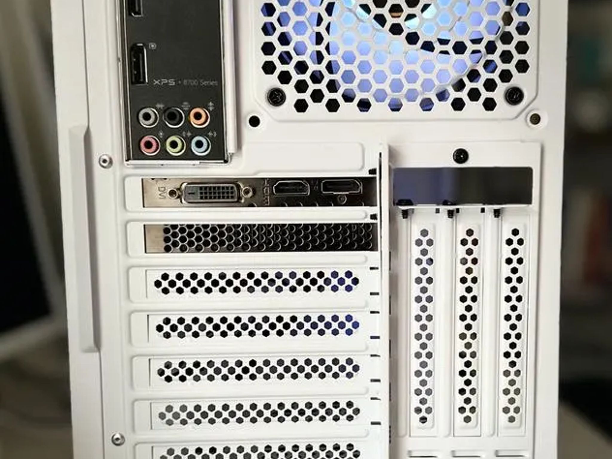 Intel i7/GTX 1660 SUPER, 16GB RAM, 500GB SSD Mid tower RGB Gaming PC