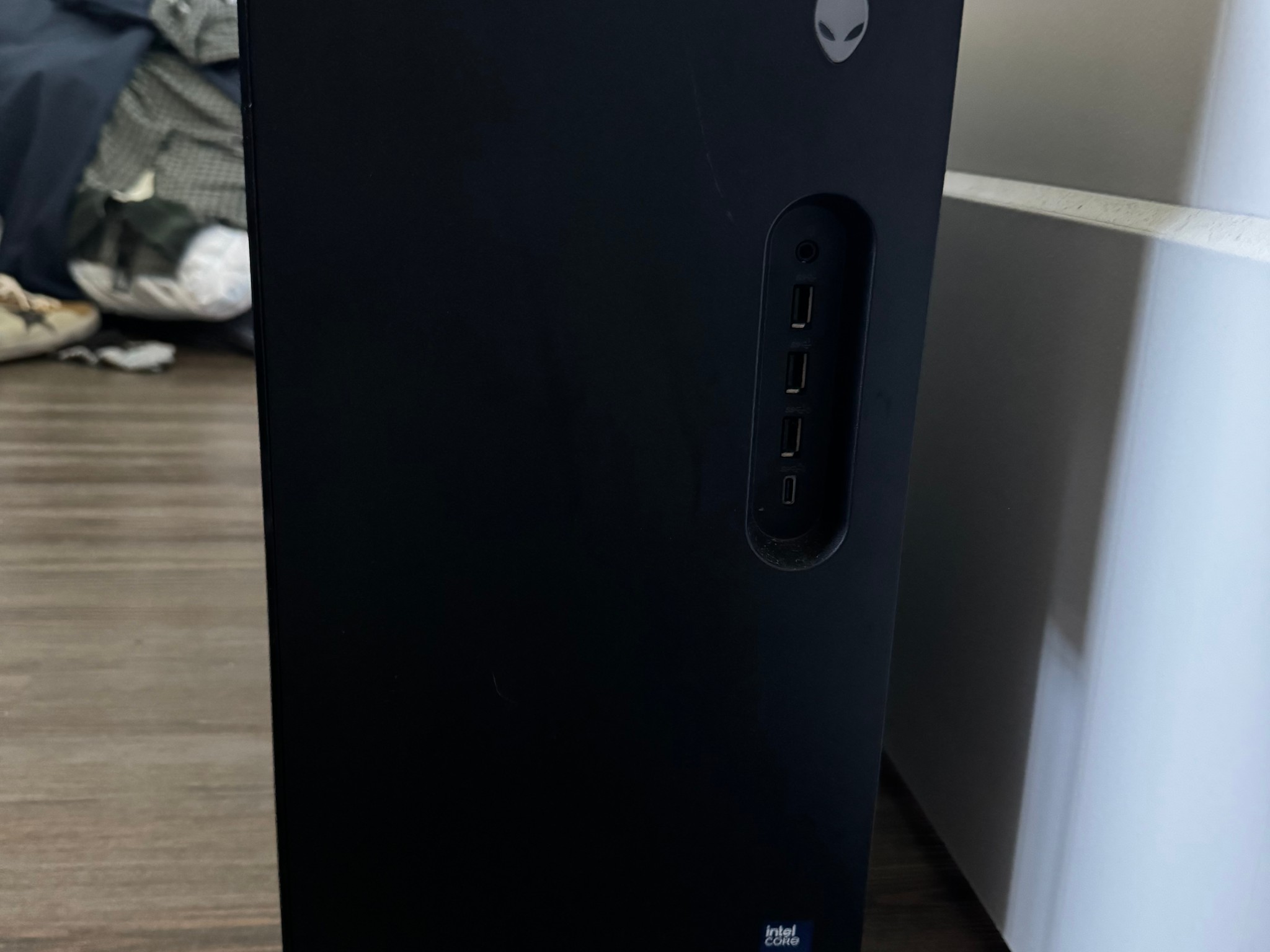 Alienware 265K 9060xt PC