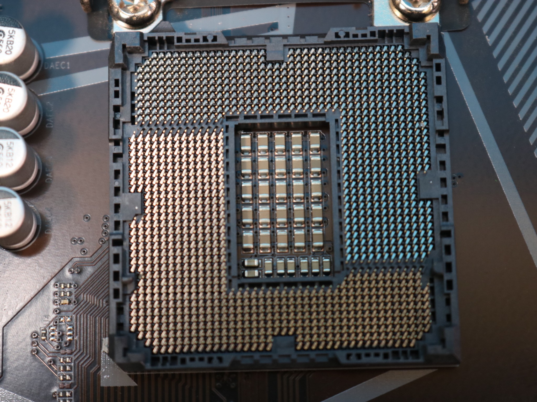 Gigabyte B560 DS3H AC Intel Socket LGA1200 DDR4 ATX Desktop Motherboard No I/O Shield