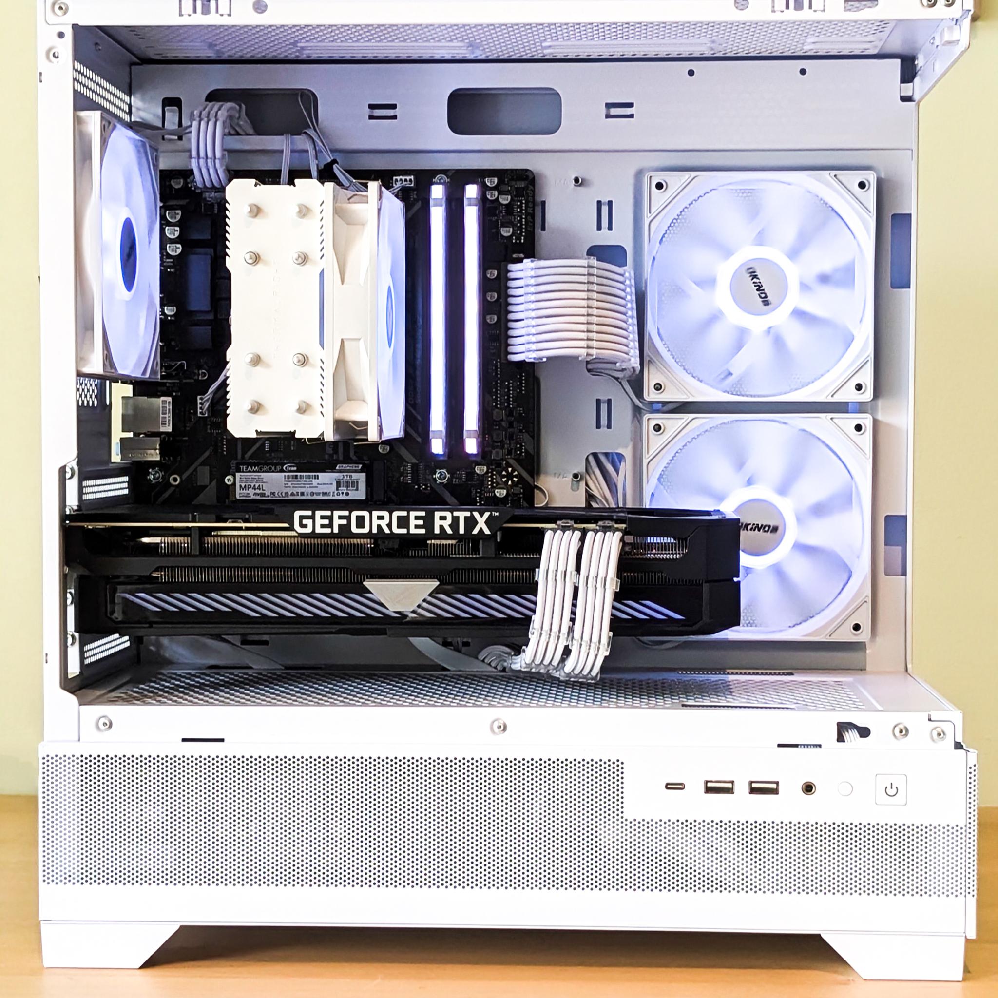 🤍 IceFang 🐉 || 🐲 RTX 3070 | AMD Ryzen 5 5600x | 16GB DDR4 RAM | 1TB NVME SSD