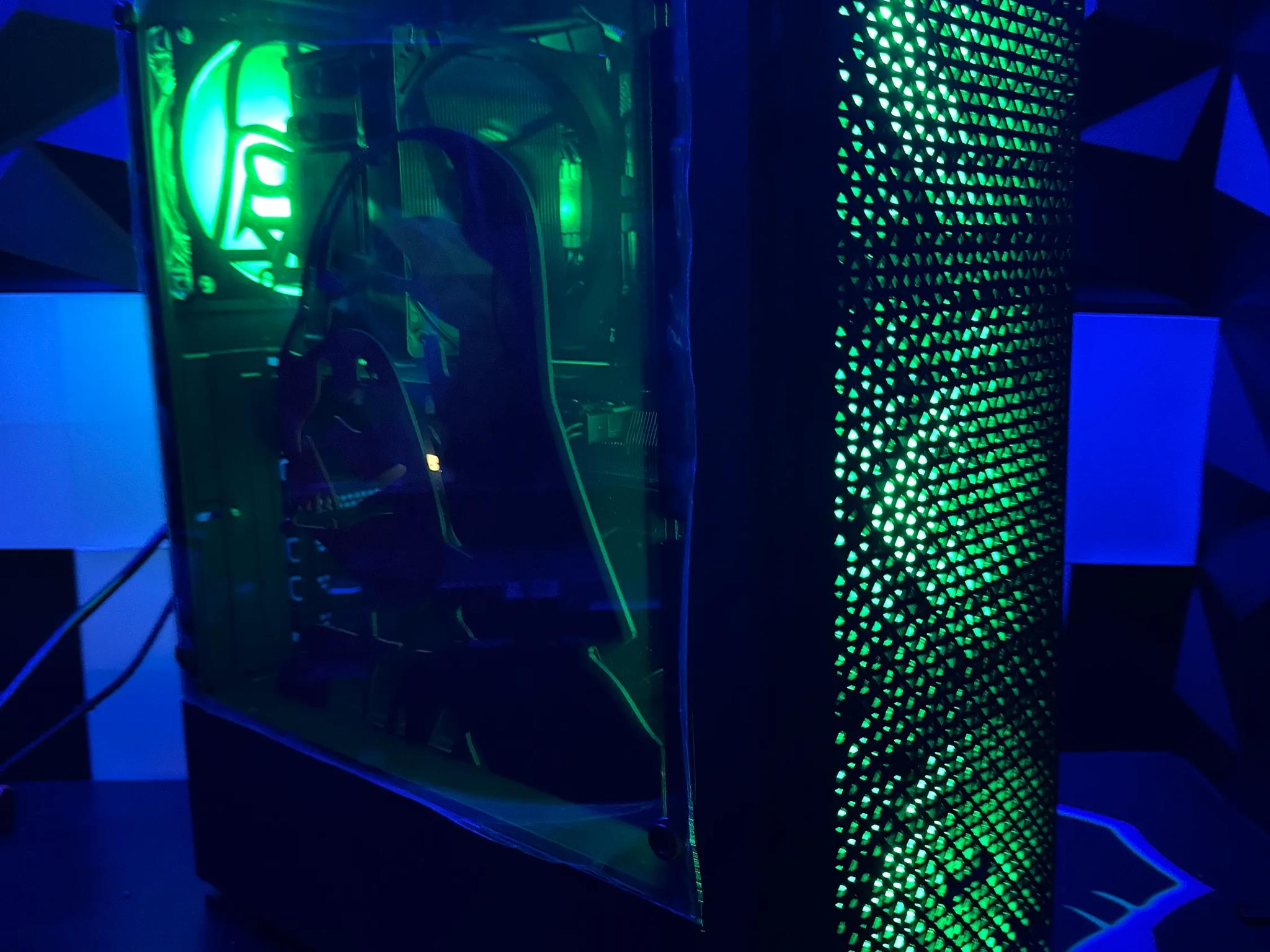 Ralph Vader 🎮🕹️👾🎧📺i7 9700🎮🕹️👾🎧📺5700XT🎮🕹️👾🎧📺32 GB DDR4
