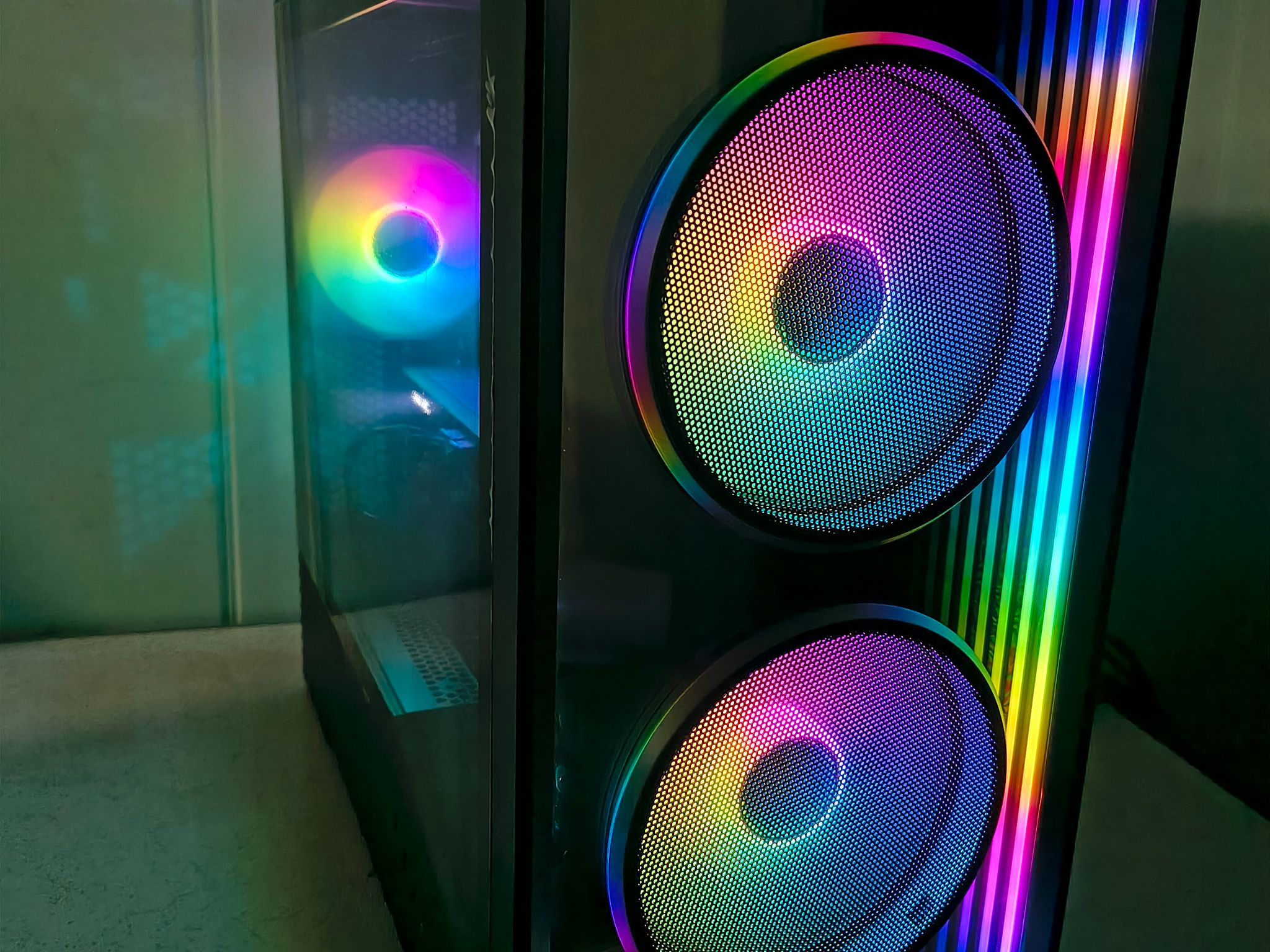 Custom Lian Li Streaming PC - I5-12400, Arc A750 8gb, 64GB DDR4, 1.25TB Storage