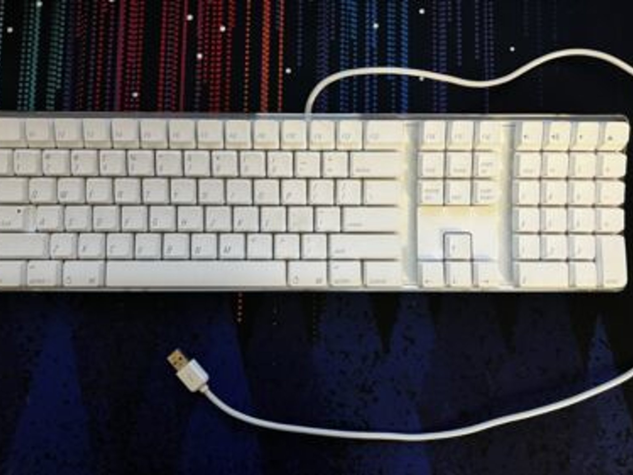 Apple OEM Wired Dual USB Keyboard Model A1048 White 2003 Tested and Working