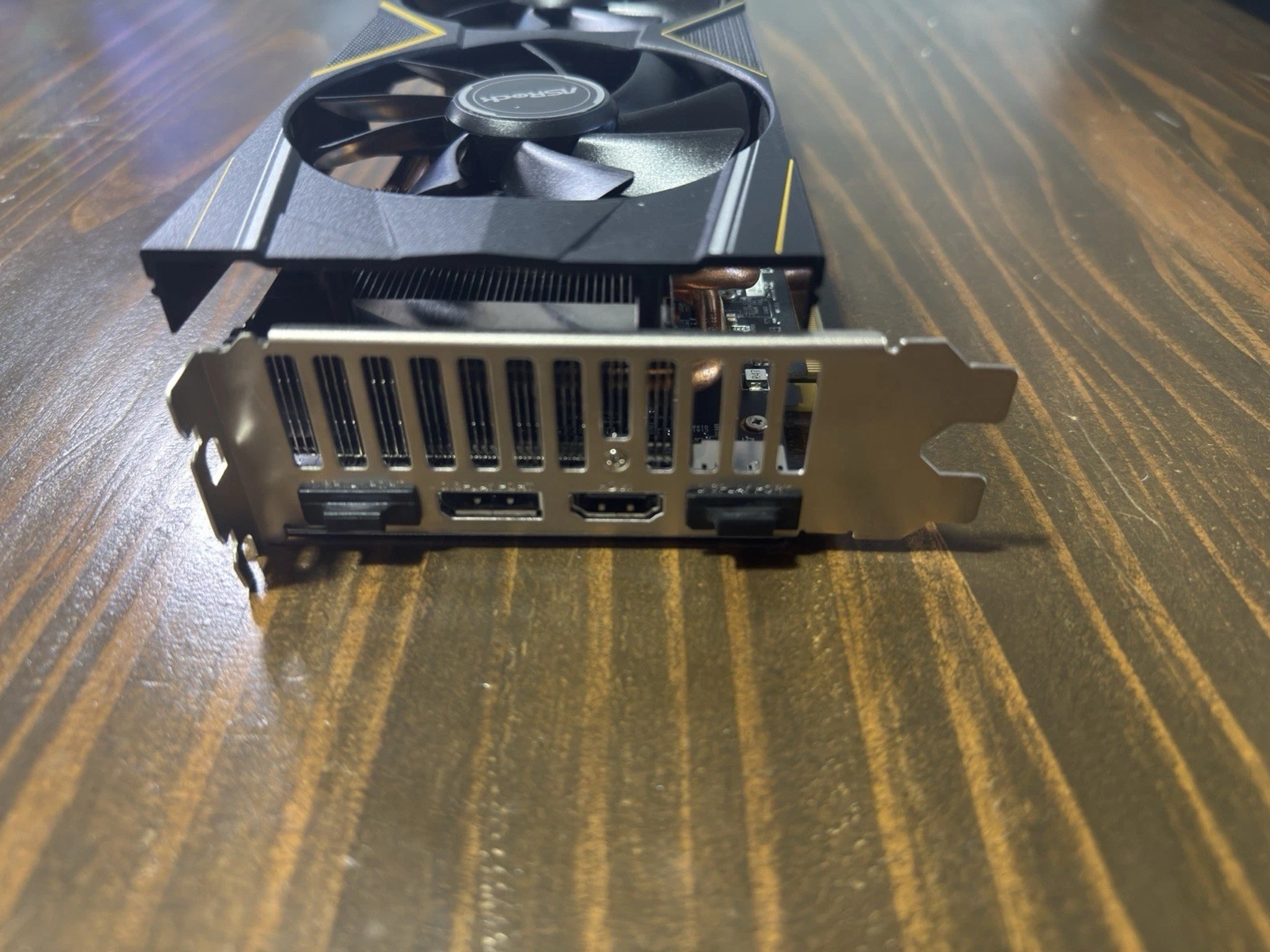 RX 5600 XT 6GB - ASRock Challenger Radeon DDR6 unused