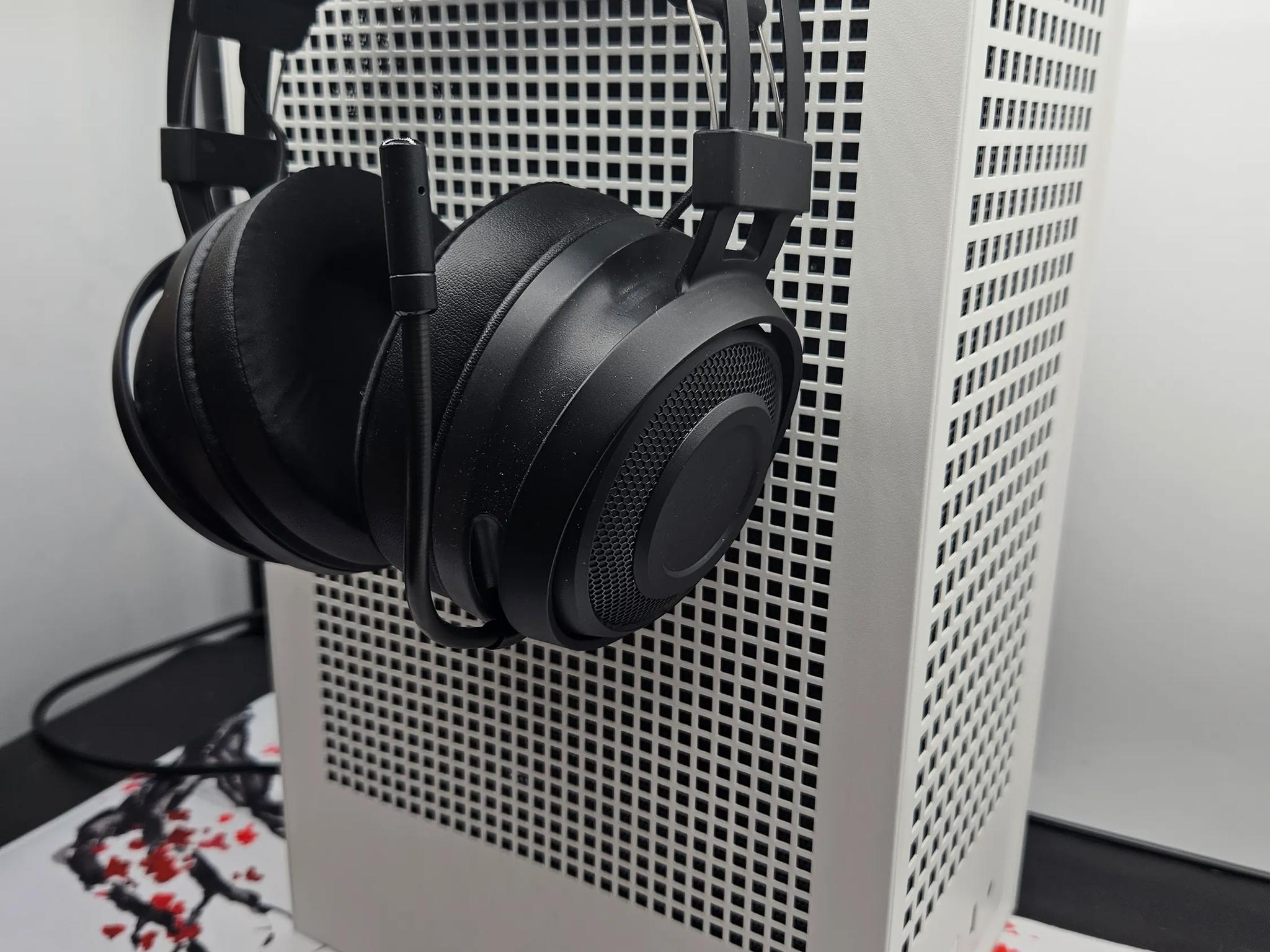 Small Form Factor SALE Ryzen 5 5500 / 16GB DDR4 / 1TB SSD / RTX 3060