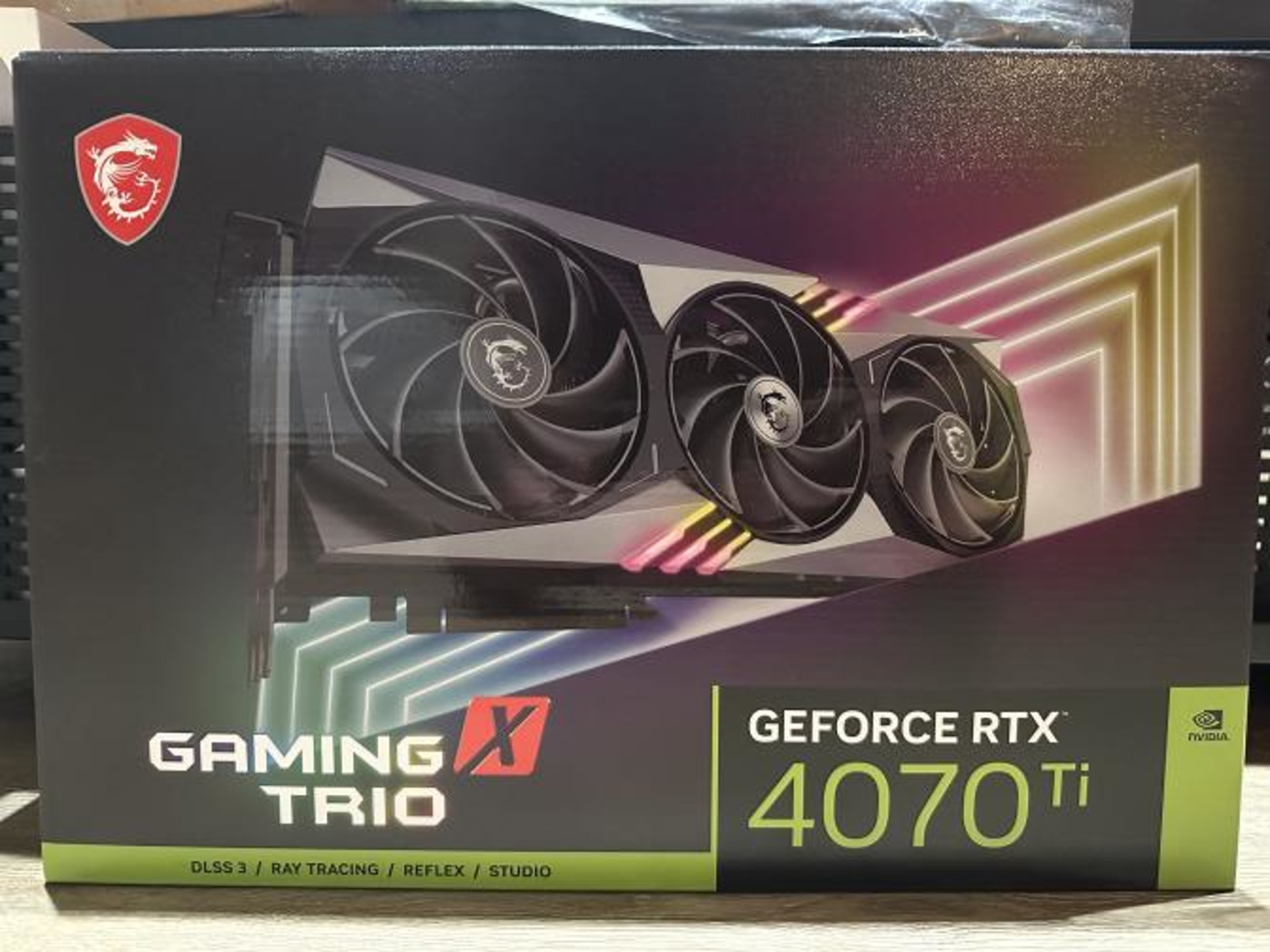 MSI GeForce RTX 4070 Ti Gaming X Trio [Black/Gray] [Like New]