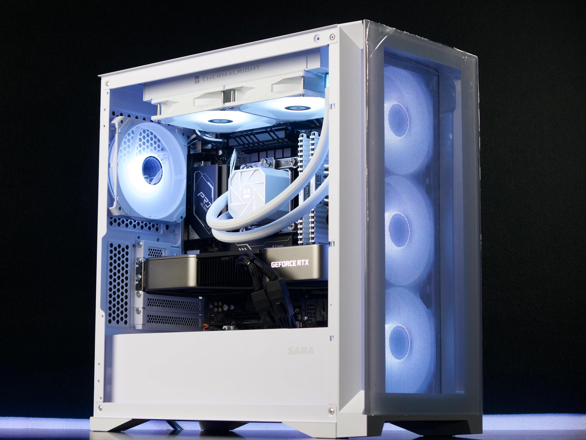 💜🤍💜 RTX 3080 ⚪ Intel i5-12600KF 🟣 32GB RAM ⚪ 1TB NVMe