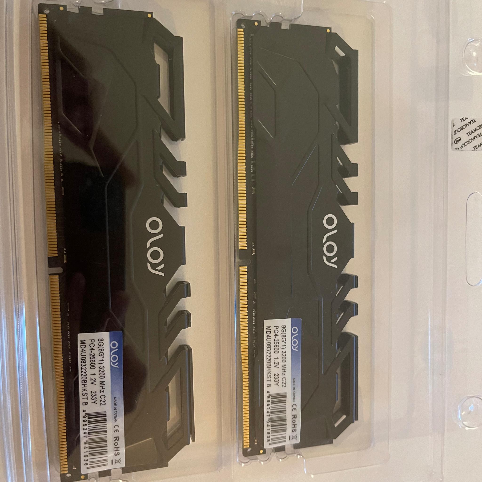 OLOy DDR4 RAM 16GB (2x8GB) 3200 MHz 1.35V 288-Pin Desktop Gaming UDIMM