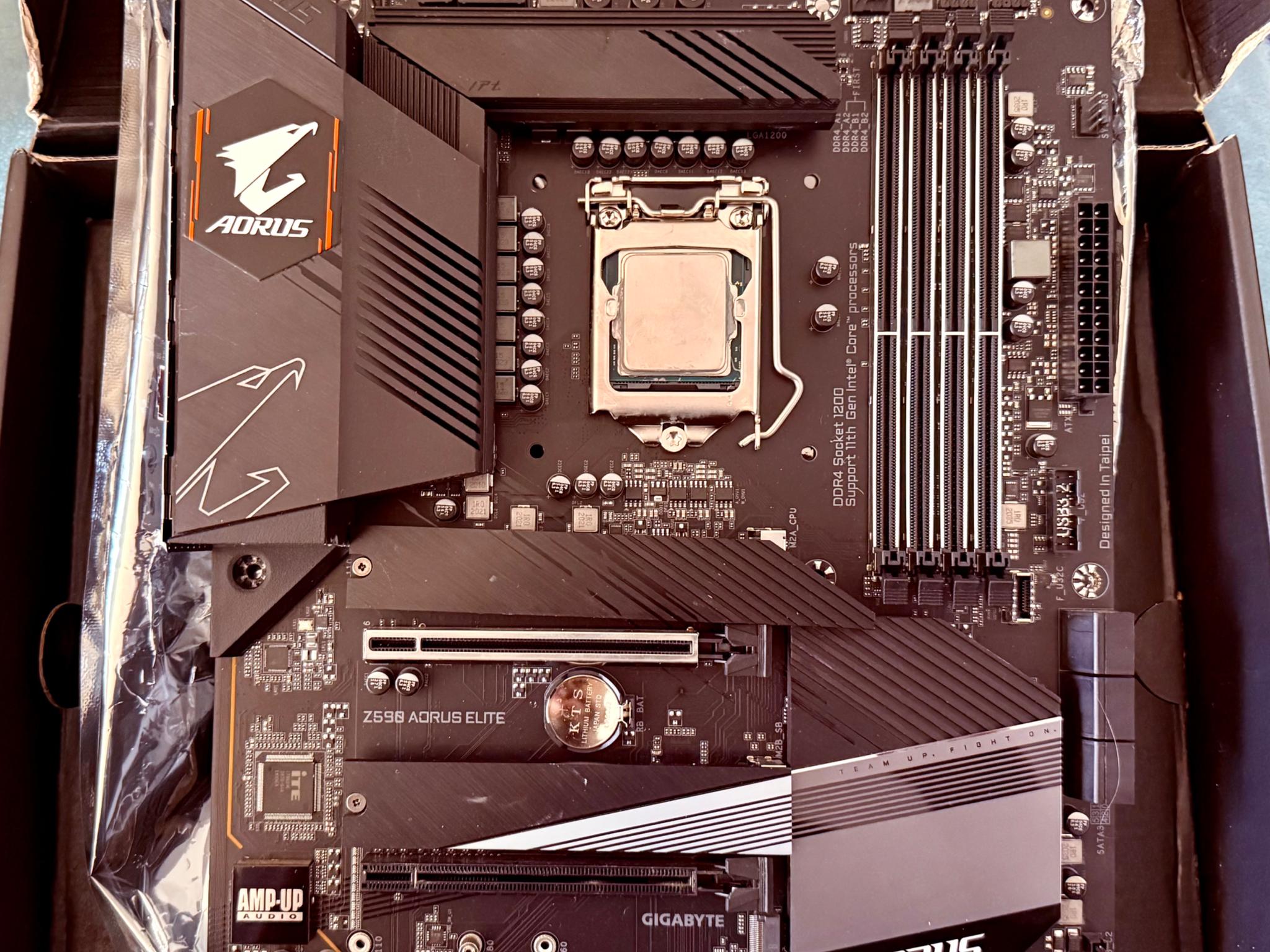 Z590 AORUS ELITE BUNDLE W/ INTEL CORE I9-11900K