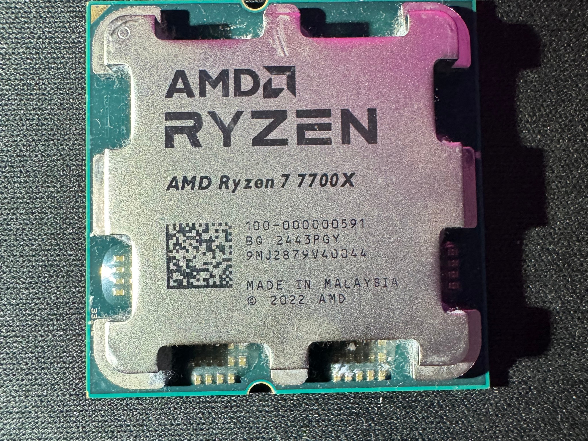 AMD Ryzen 7 7700X