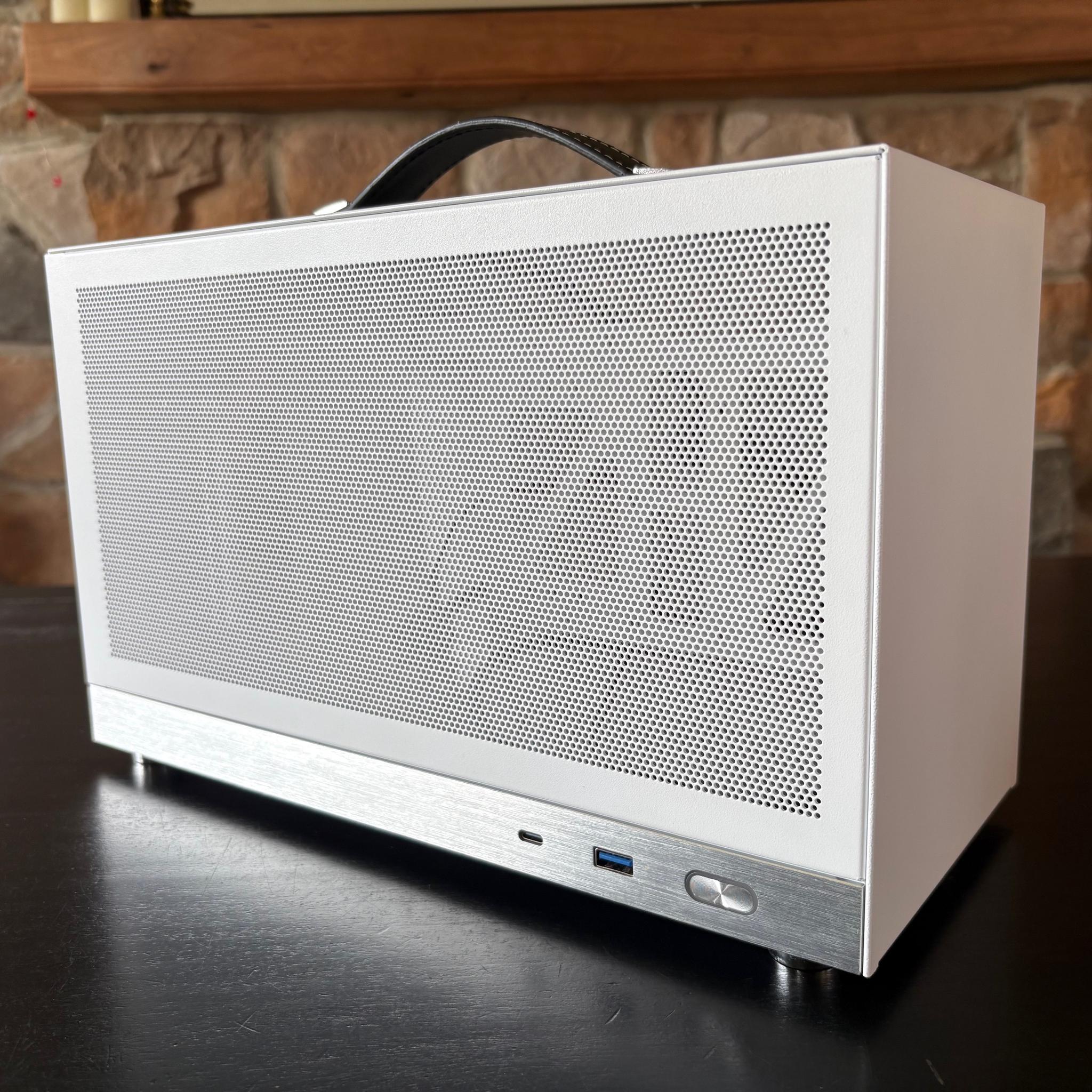 KXRORS S400 Mini-ITX PC case - White