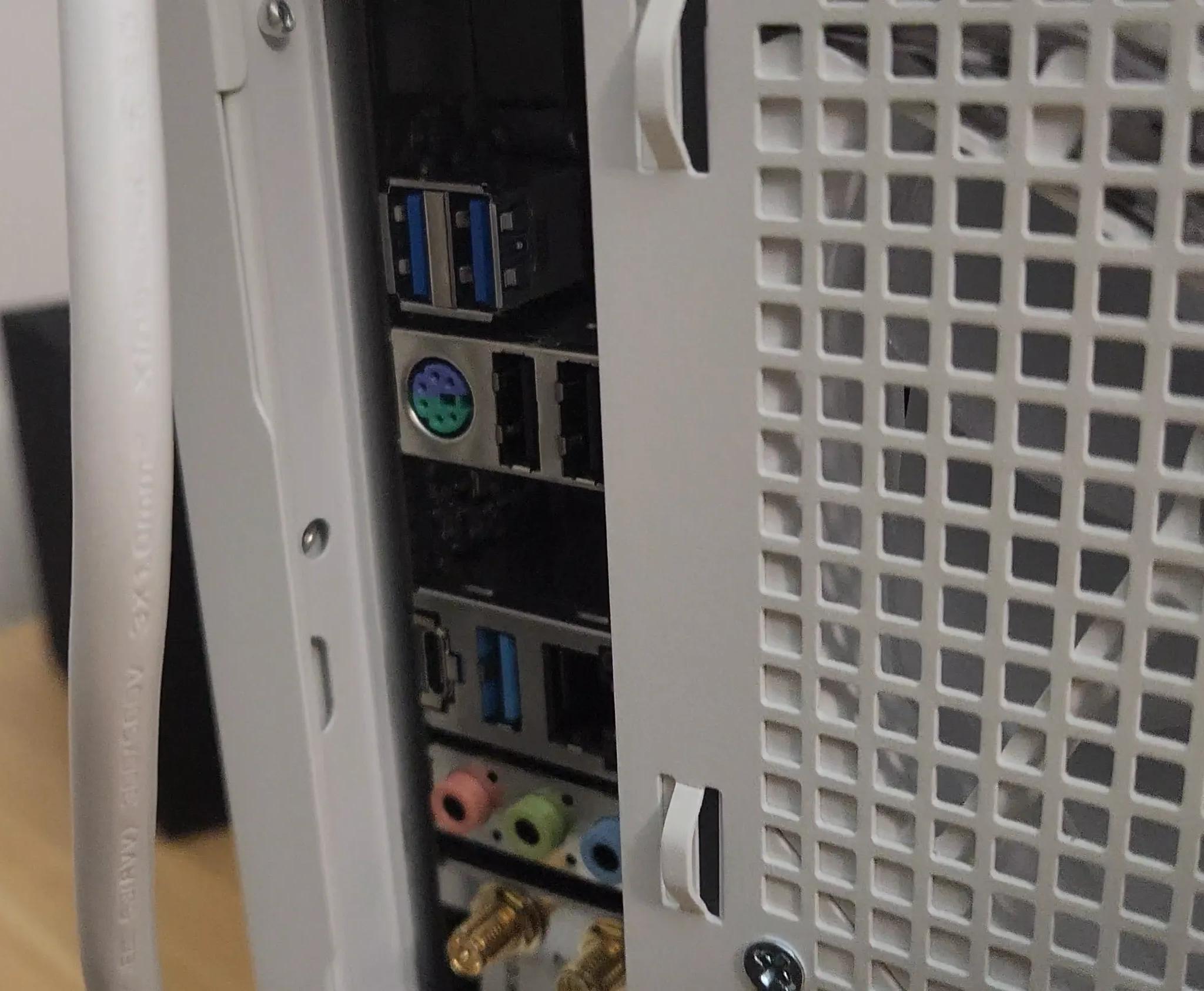 🎮 Small But Mighty – 5800X3D + Arc B580 ITX Build, Game-Ready