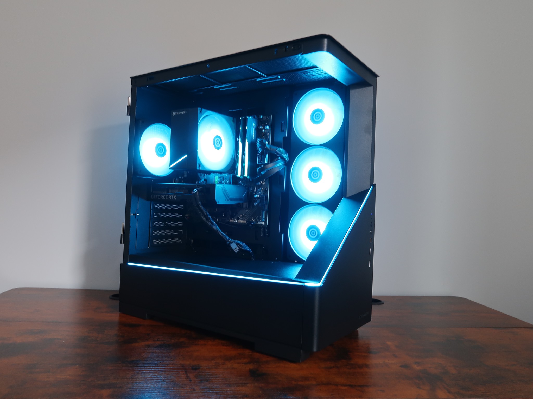 GeForce RTX 4060 Ti Custom Gaming PC - Ryzen 5 8400F, 1TB NVMe SSD