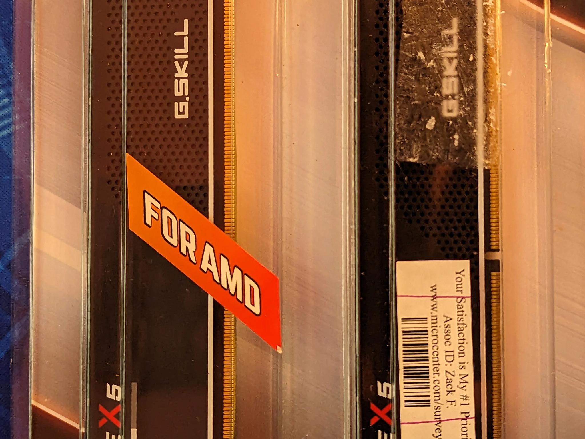32GB AMD Expo DDR5 6000 desktop memory