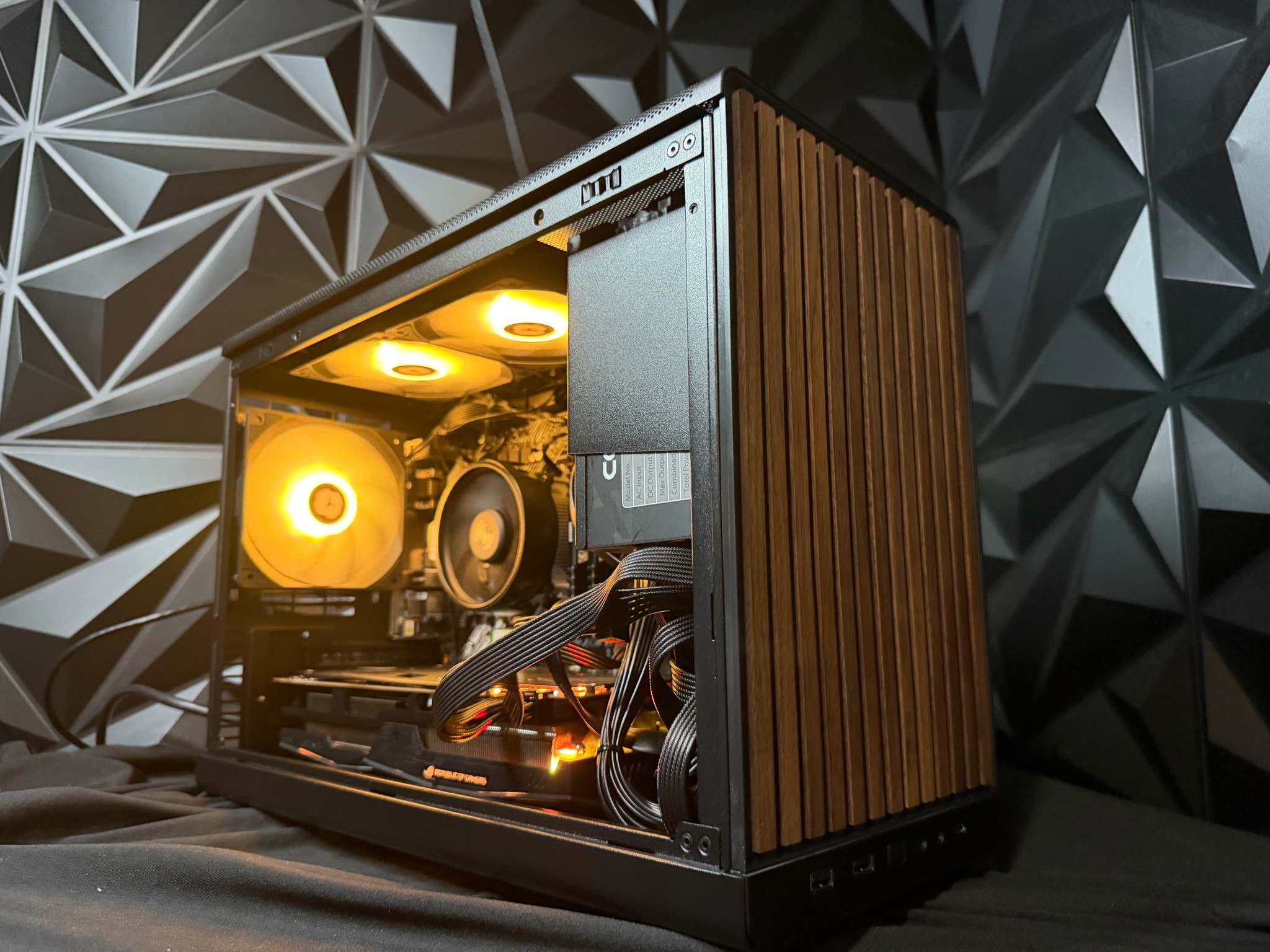 🌑🌲 DARK WOOD 5557 🌲🌑Ryzen 5 5500| RX 5700XT| 16 GB DDR4| 1.5 TB SSD| 650W PSU