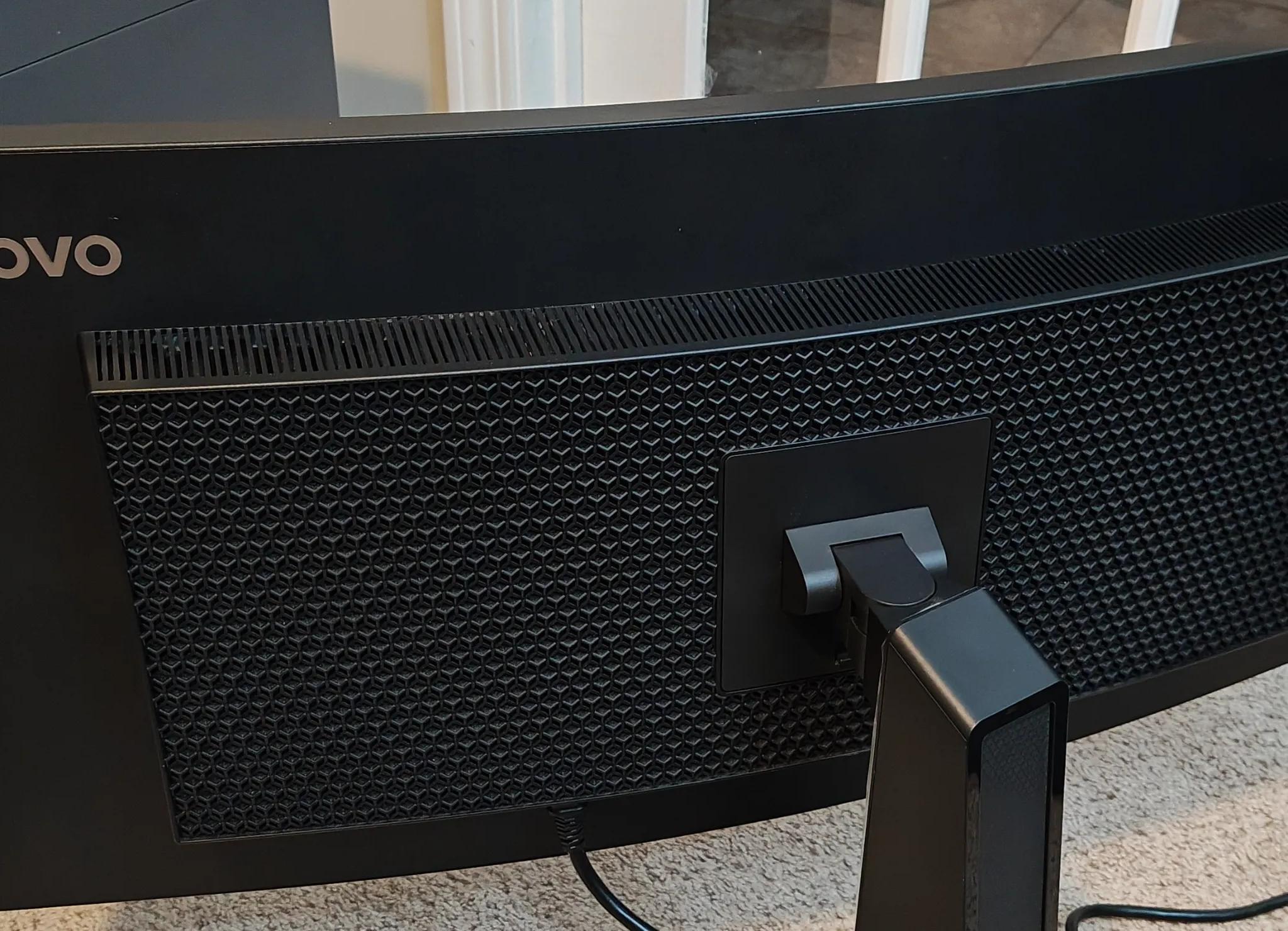 Lenovo Legion T7 Gaming PC: Intel Core i7 13700KF | Nvidia Geforce RTX 4080 | 64GB RAM | 2TB SSD FS!