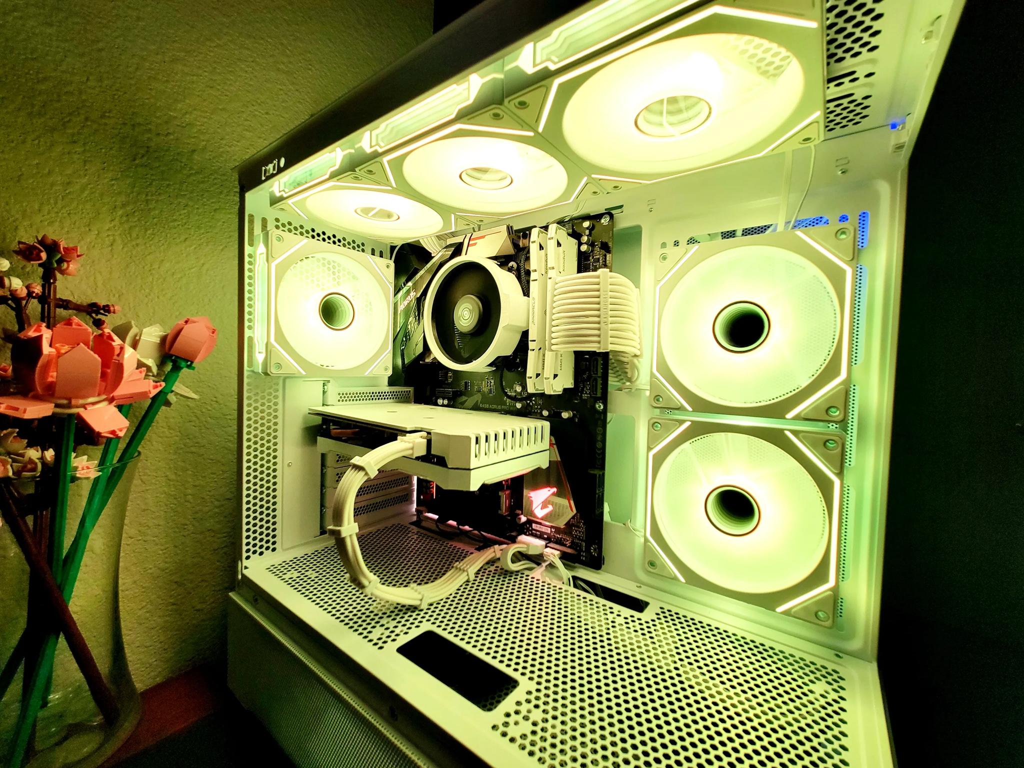 🔥Arctic Ember❄️ | RYZEN 5 + NVIDIA Gaming PC