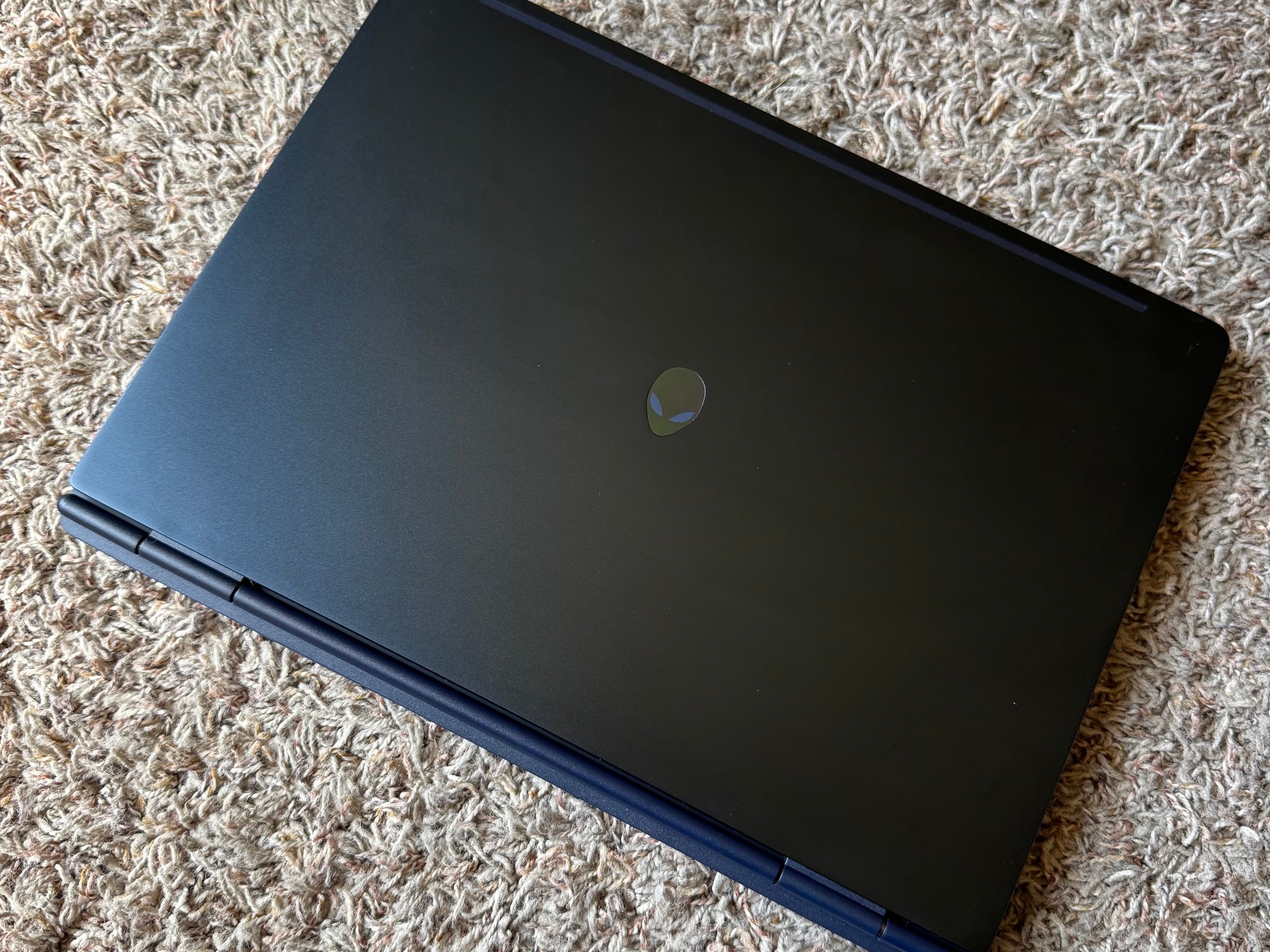 Rtx 5060 / Ultra 7 240h / 16GB DDR5 Ram / 1TB SSD / 1440p Resolution / 100% battery health