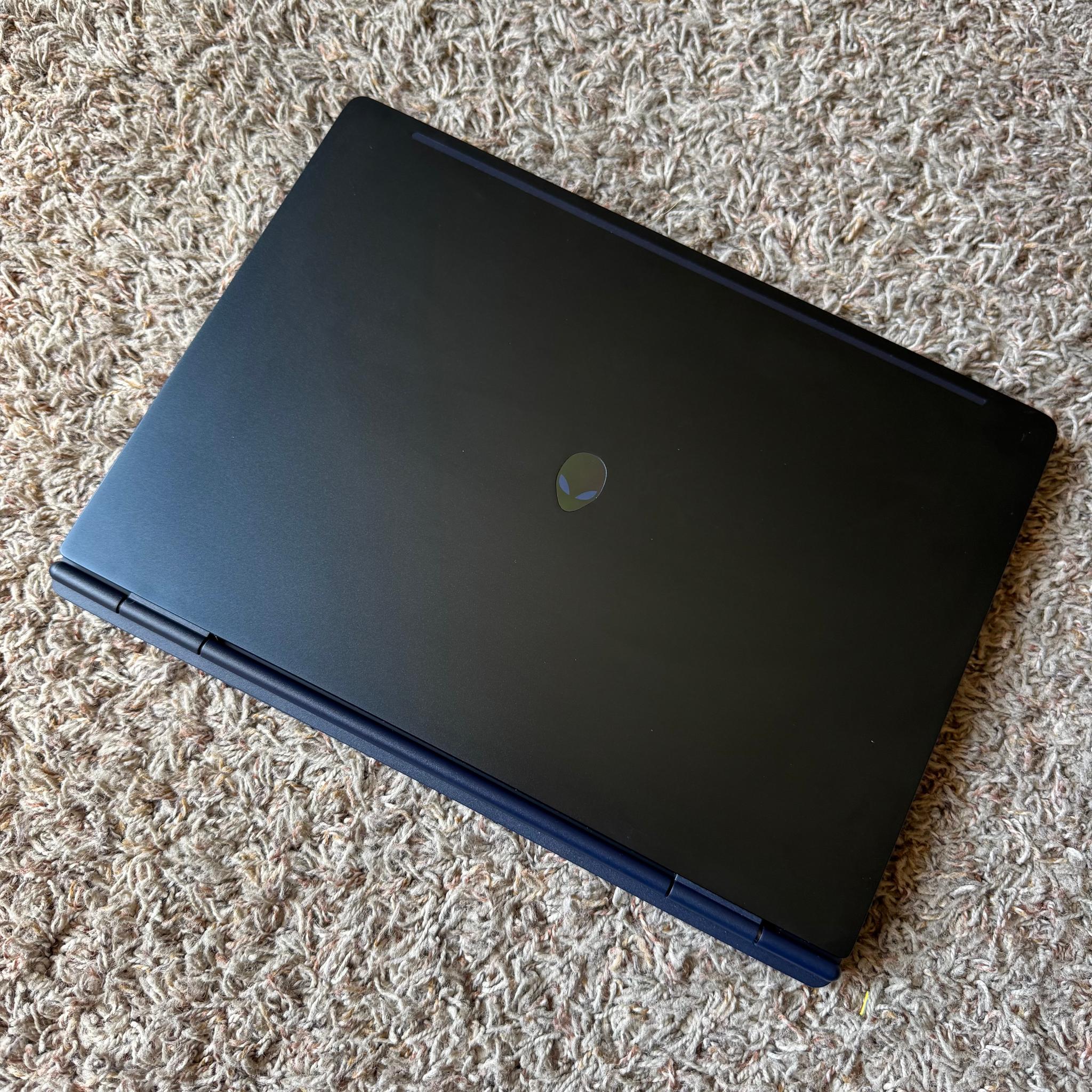 Rtx 5060 / Ultra 7 240h / 16GB DDR5 Ram / 1TB SSD / 1440p Resolution / 100% battery health