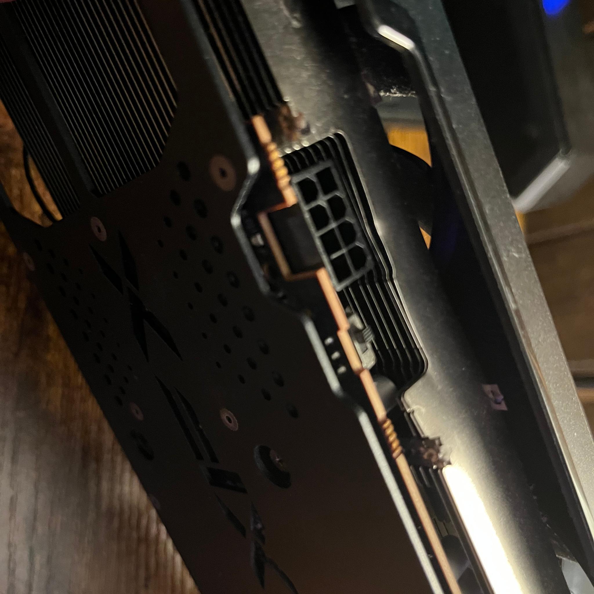 XFX Speedster SWFT 210 Radeon RX 6600