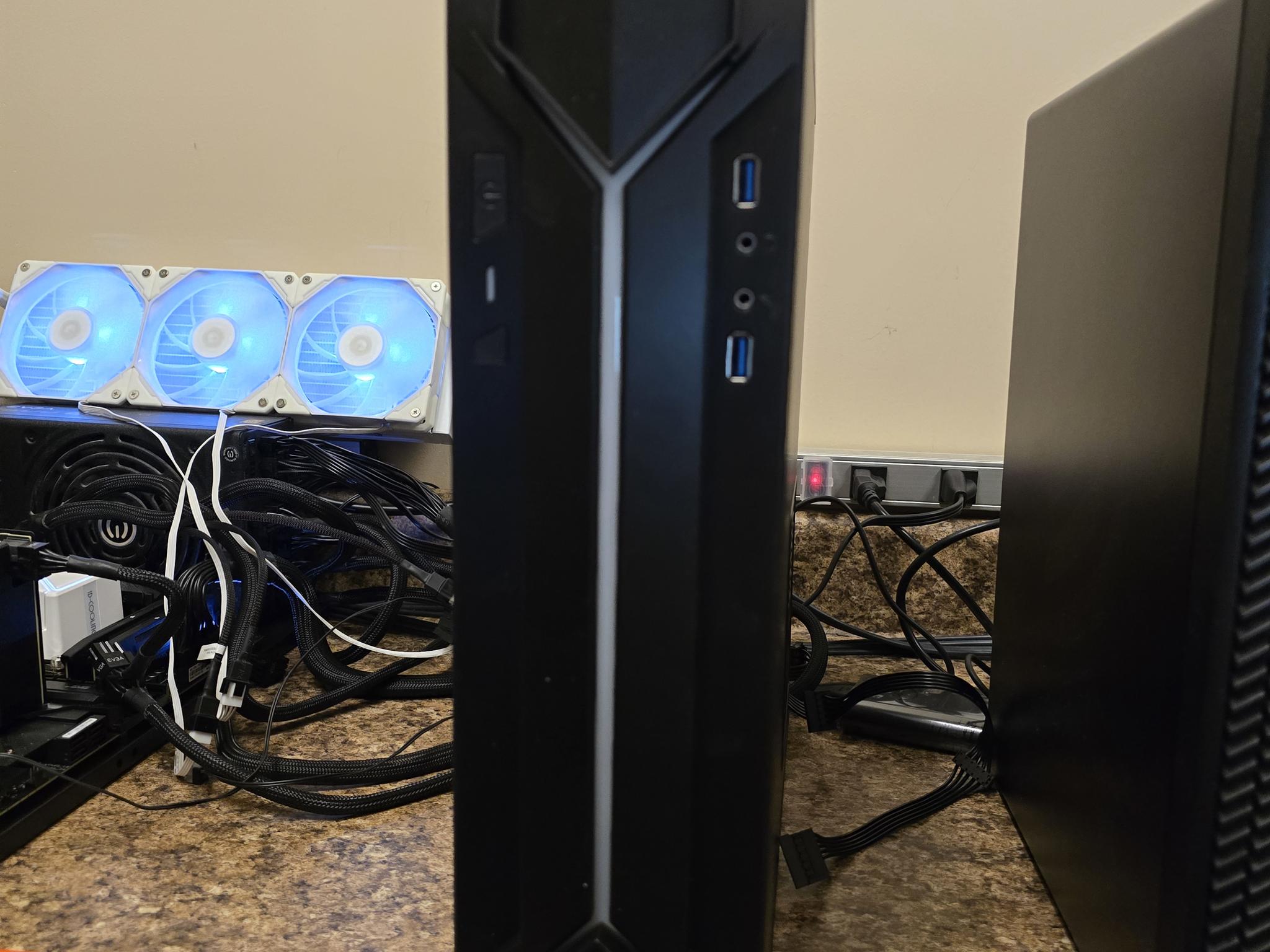Ryzen 7 7700x - 4060ti | Raven Box