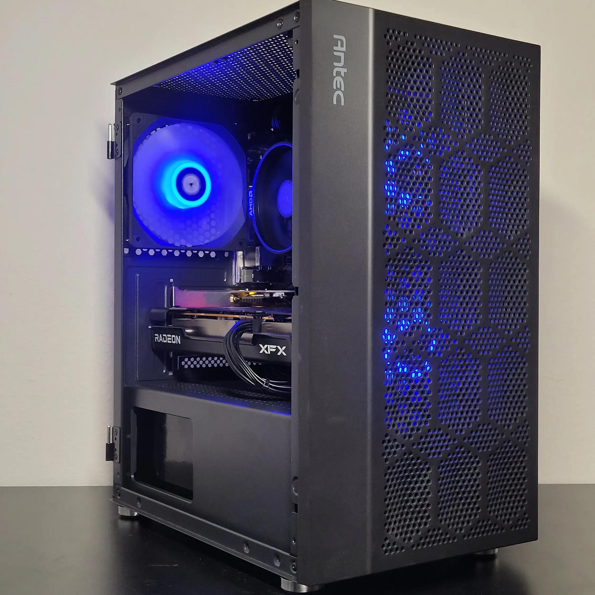 RGB Gaming PC // RX 6600 // 16GB 3000mhz // Ryzen 3100 (i7-7700) // 512GB SSD //
