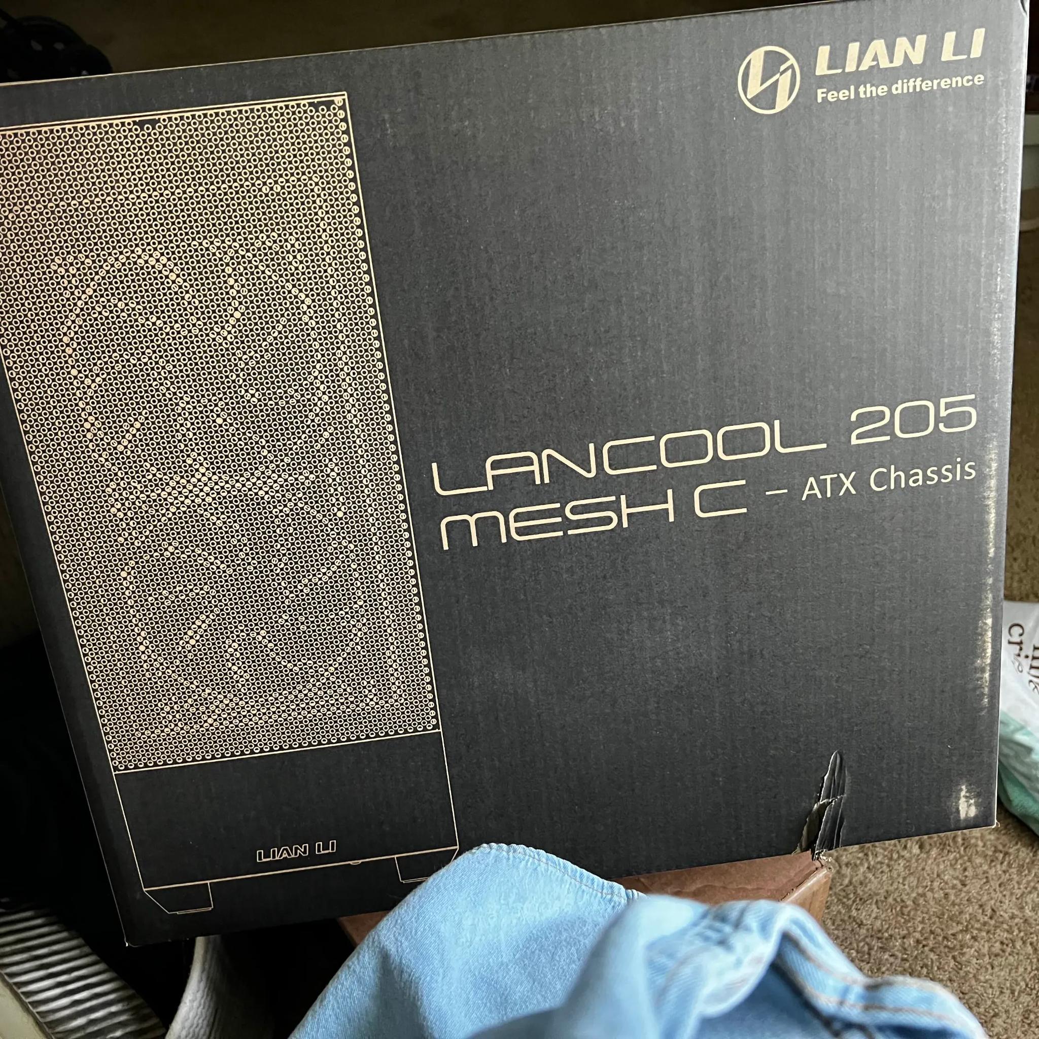 Lian Li Lancool 205 Mesh Type C Tempered Glass ATX Mid-Tower Computer Case - Pink