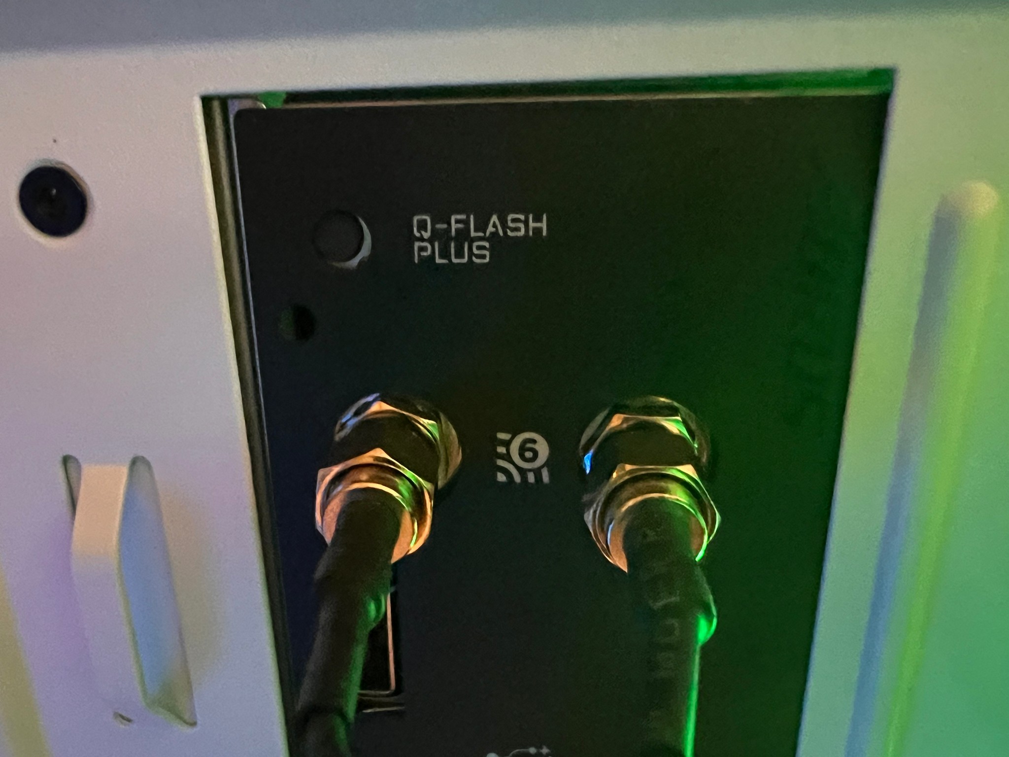 4k NO COMPRMISE GAMEING PC/CONTENT CREATION 7800x3d 4070ti super 32gddr5 2TB storage