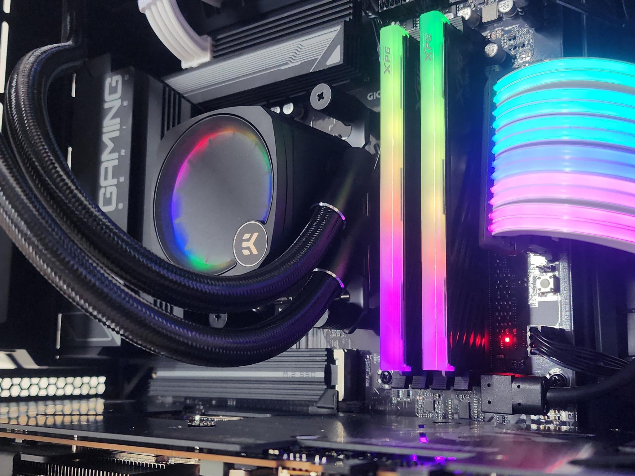 Gaming PC Ryzen 7 9800X3D 32GB RAM 2TB SSD RX 7900 XTX 24GB Windows 11 Computer